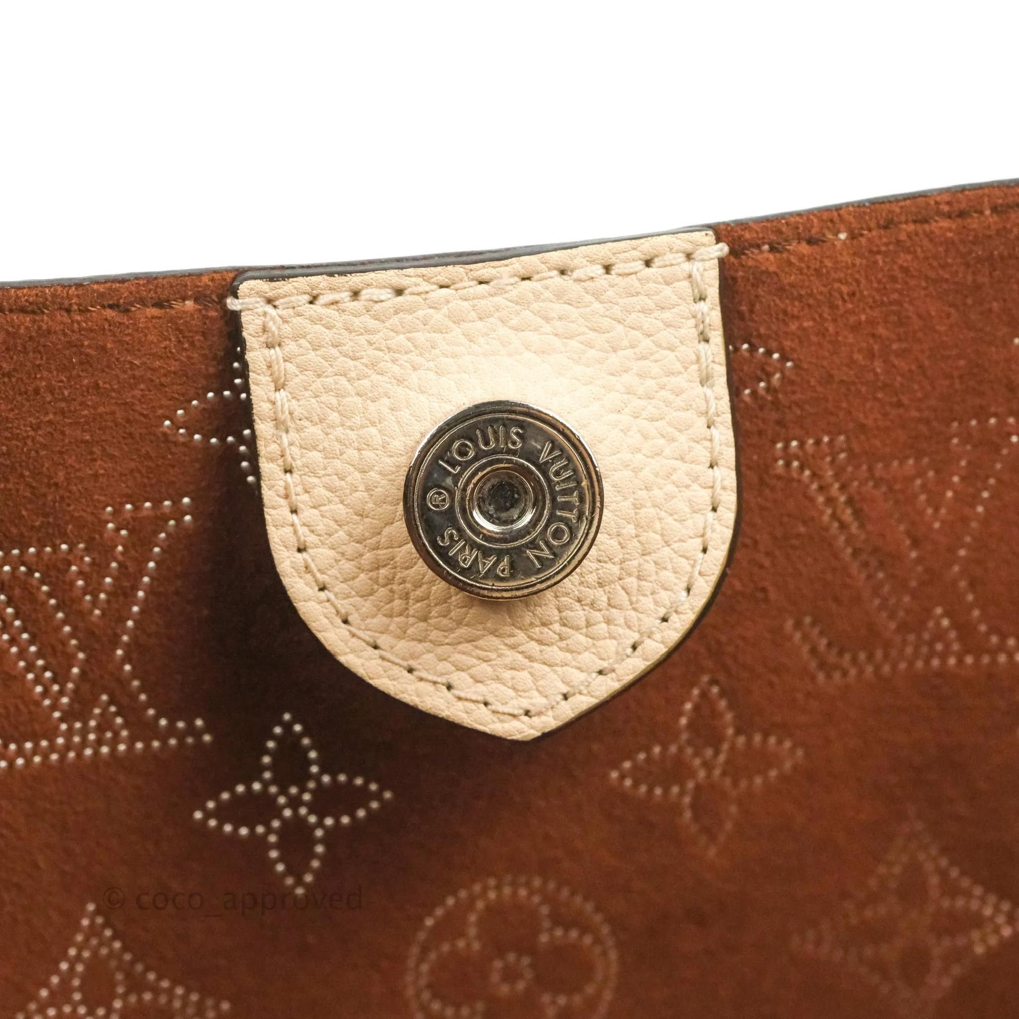 Louis Vuitton Hina PM Monogram Cream