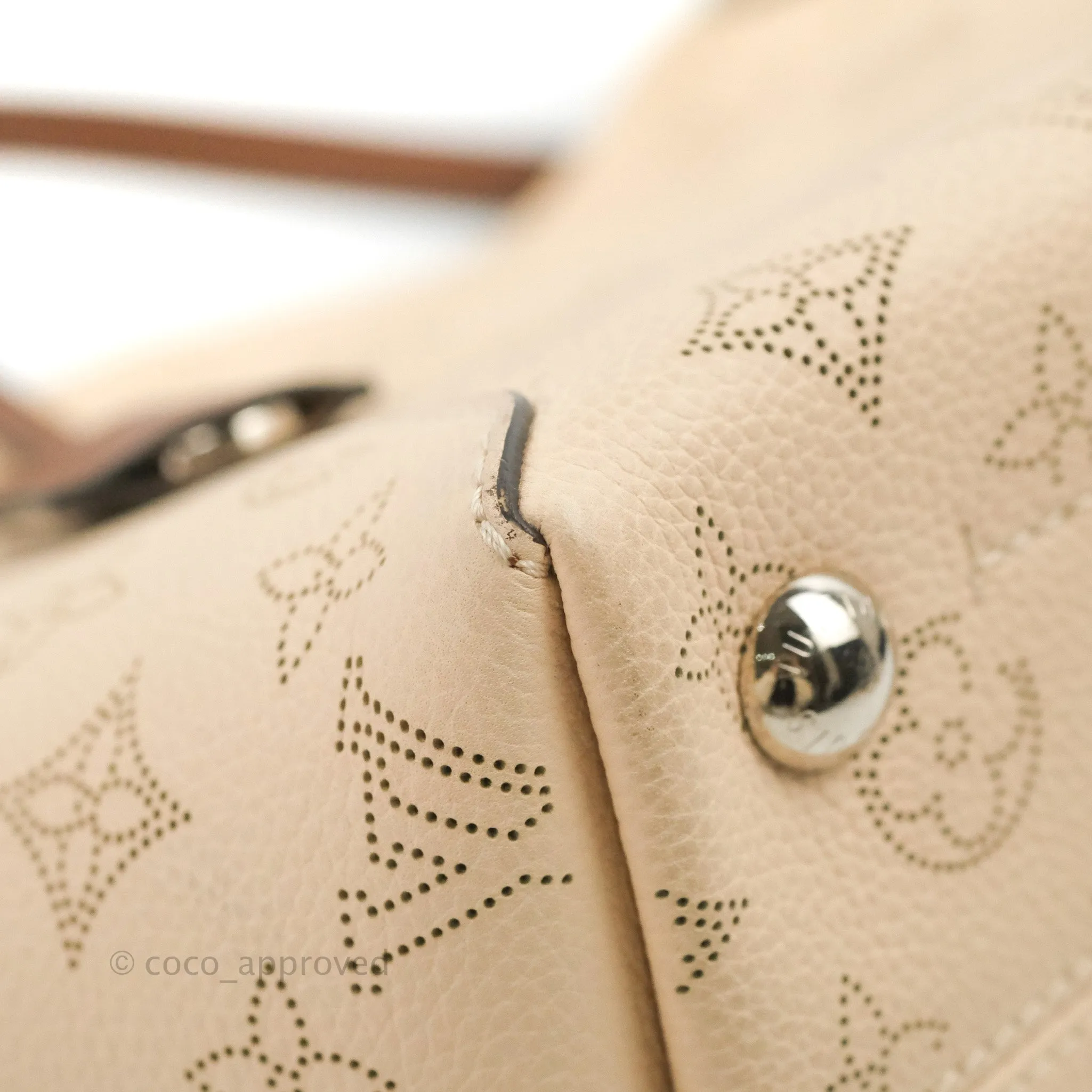 Louis Vuitton Hina PM Monogram Cream