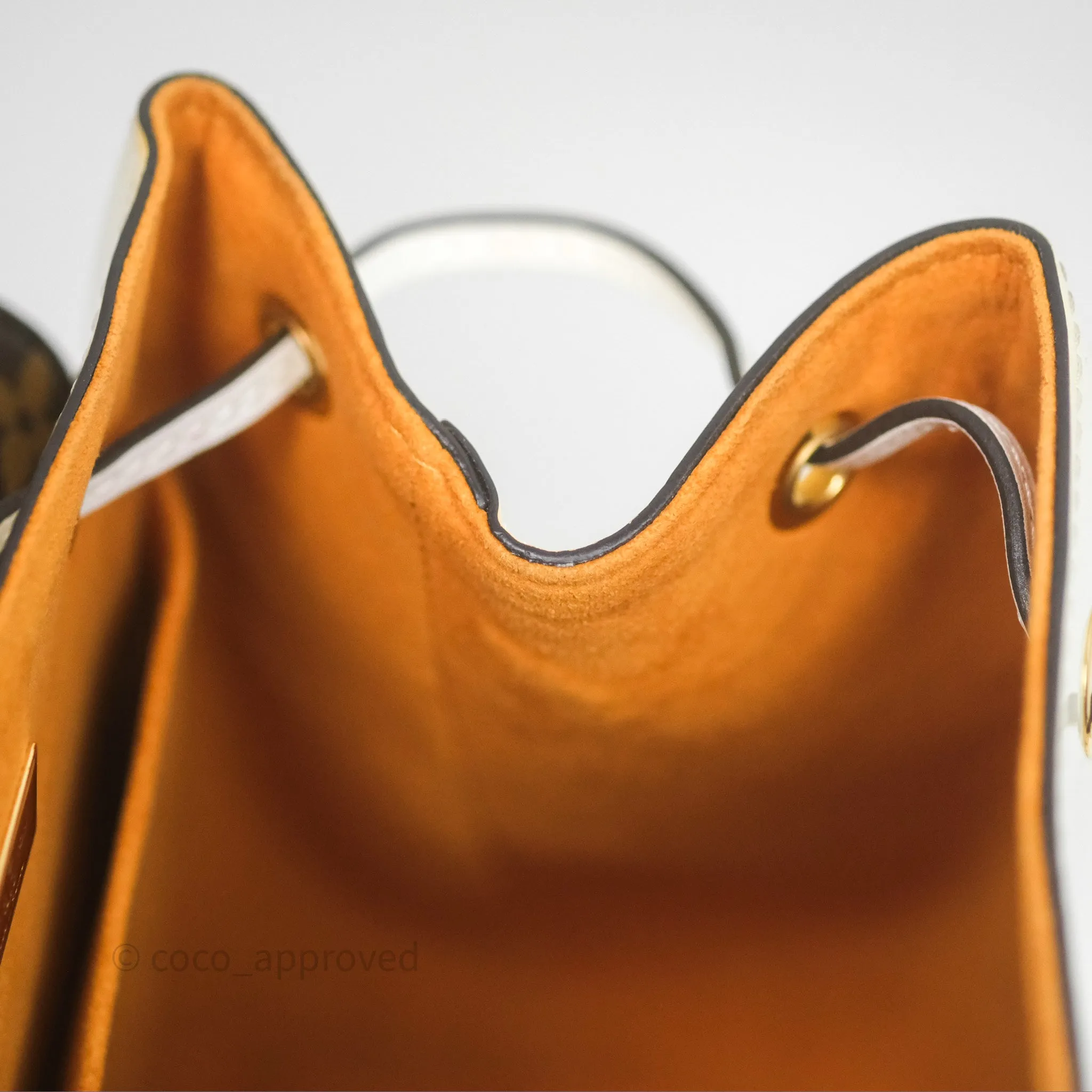 Louis Vuitton Hot Springs Backpack Monogram Patent Snow
