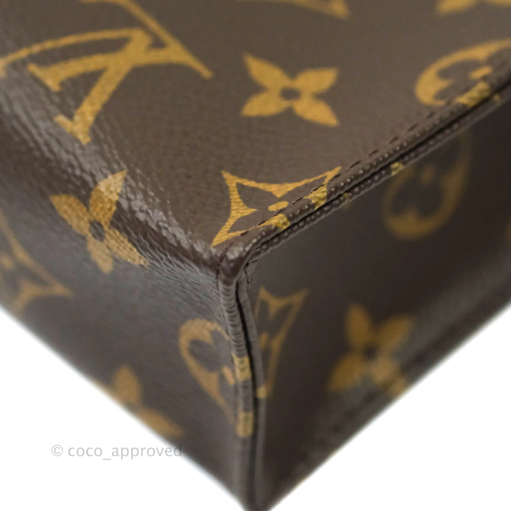 Louis Vuitton Monogram Canvas Toiletry Pouch 26