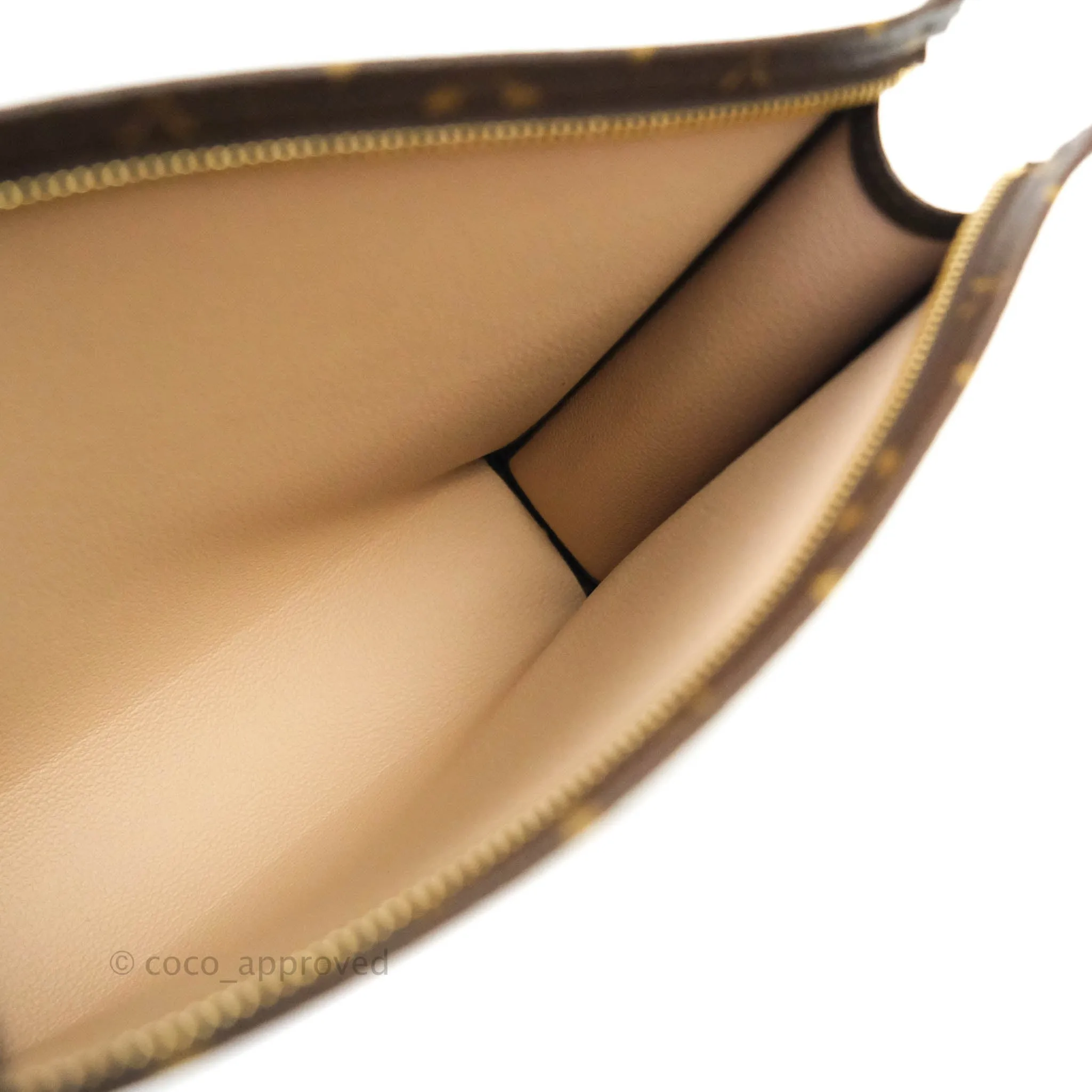 Louis Vuitton Monogram Canvas Toiletry Pouch 26