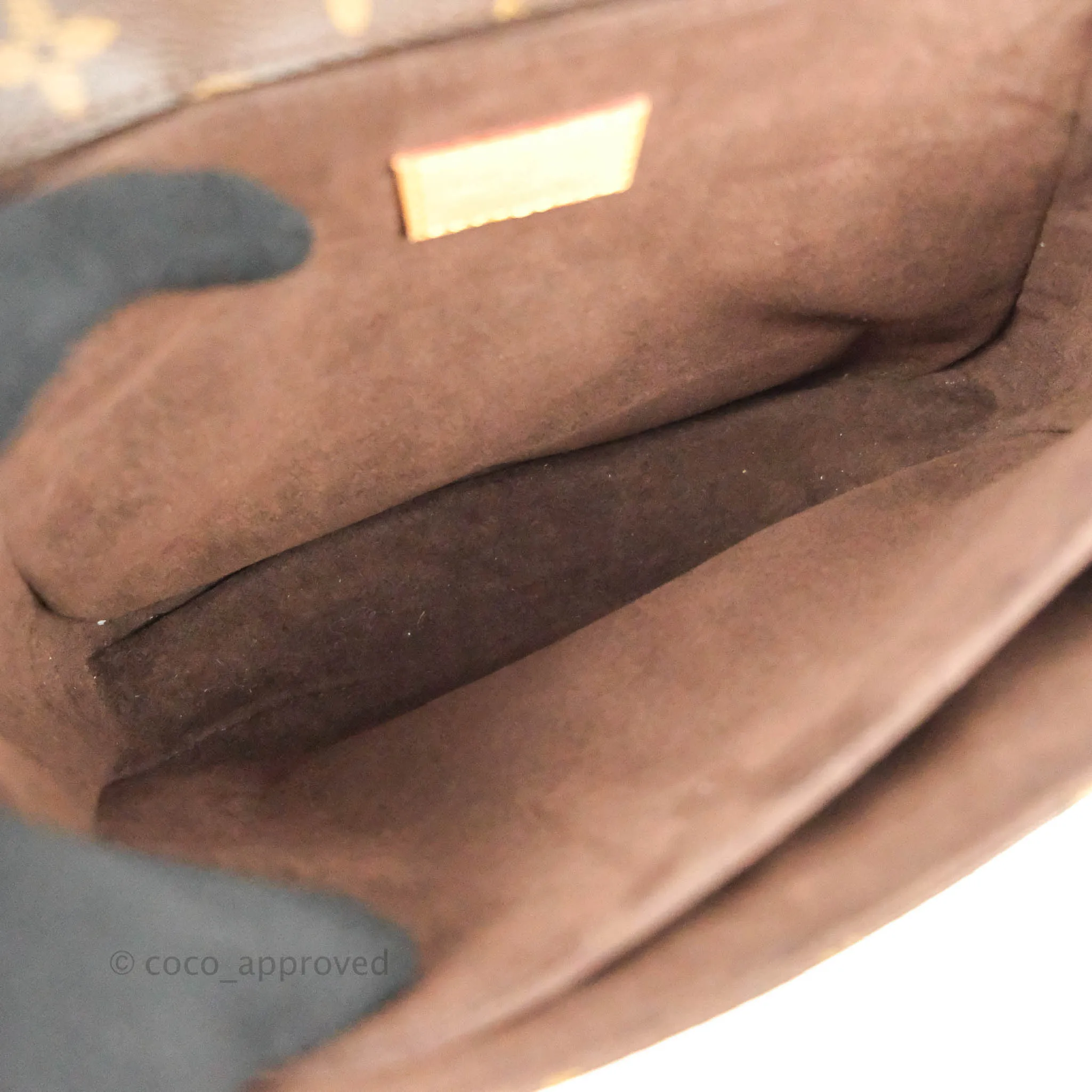 Louis Vuitton Monogram Pochette Metis