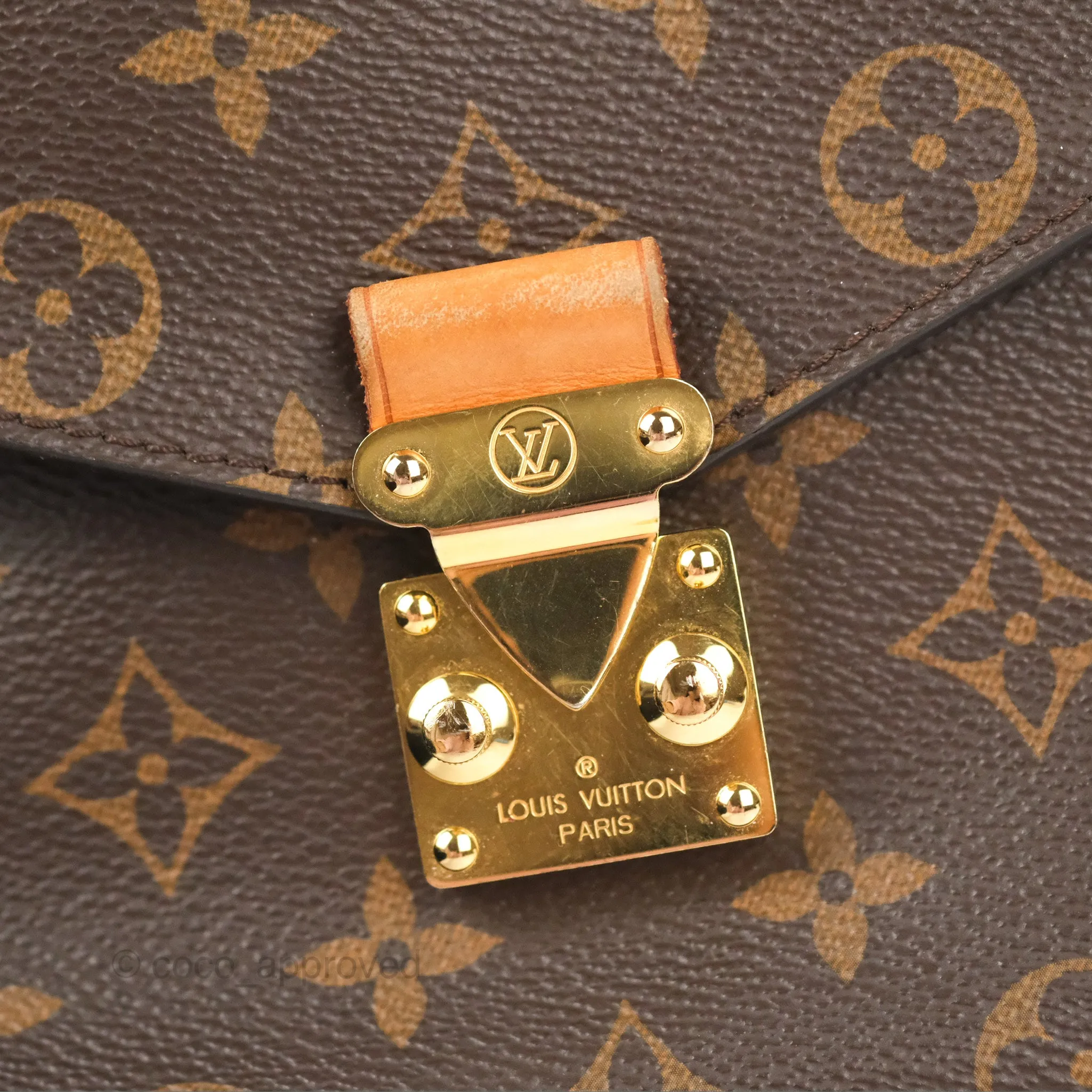 Louis Vuitton Monogram Pochette Metis