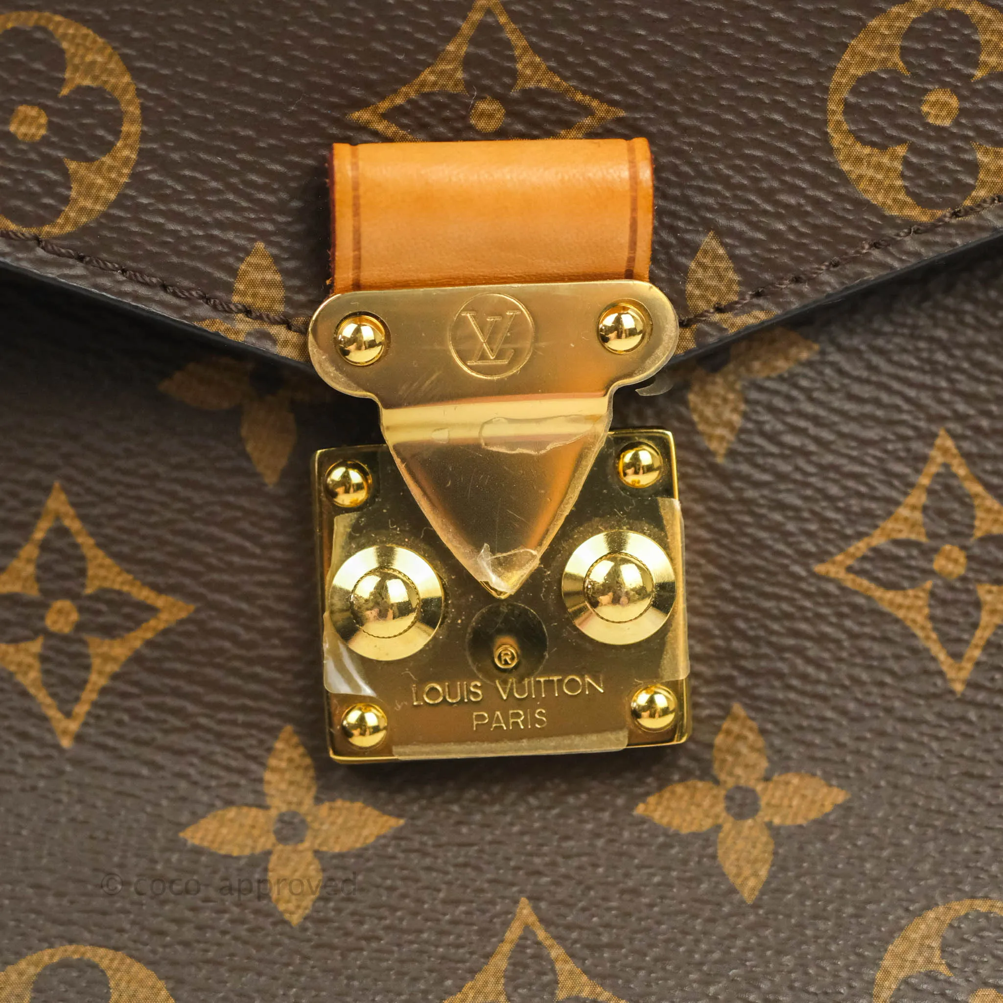 Louis Vuitton Monogram Pochette Metis