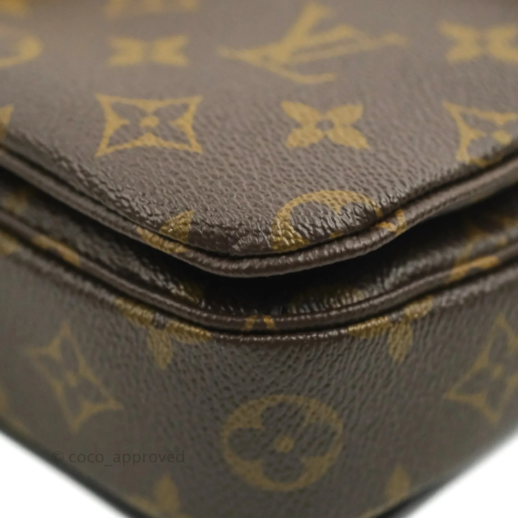 Louis Vuitton Monogram Pochette Metis