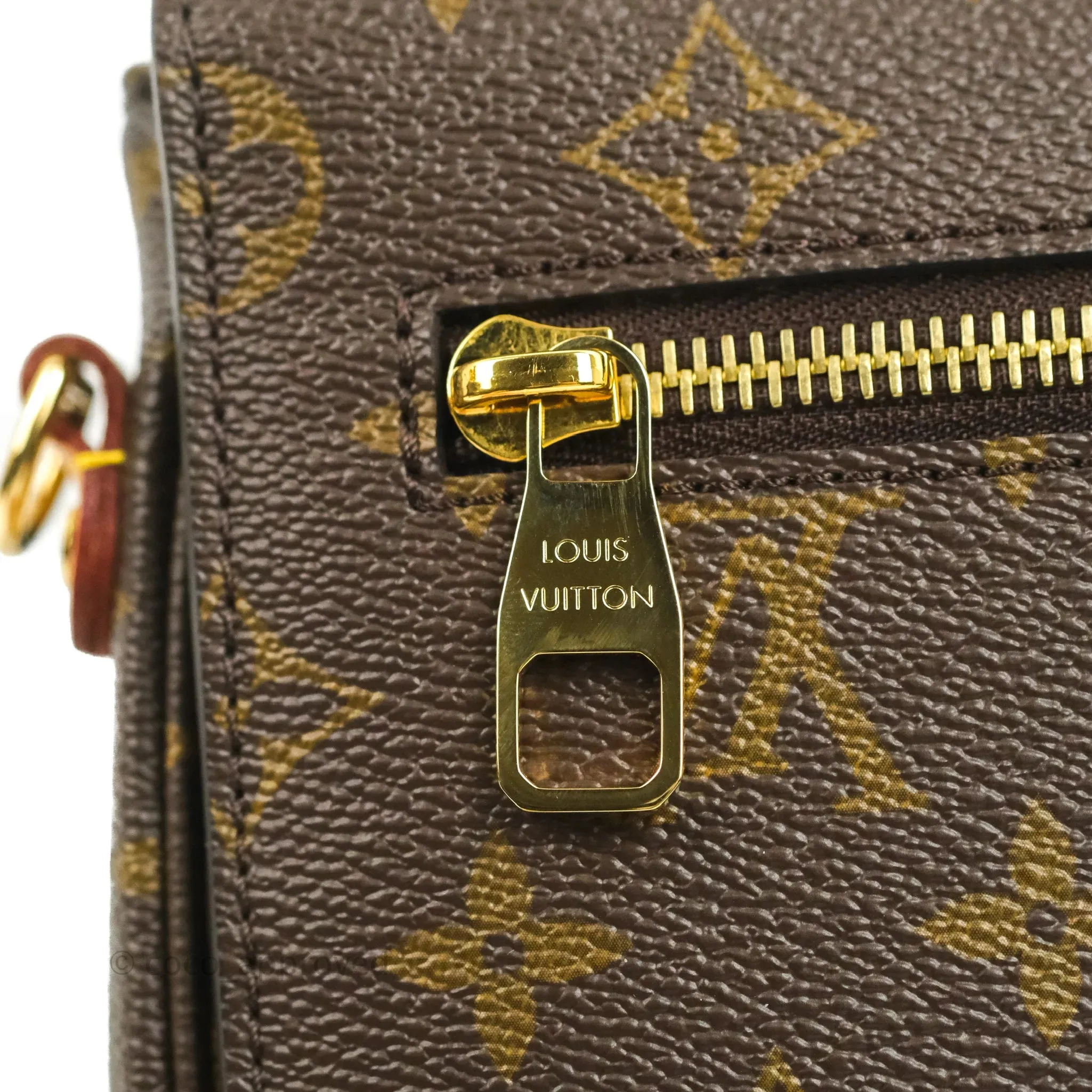 Louis Vuitton Monogram Pochette Metis