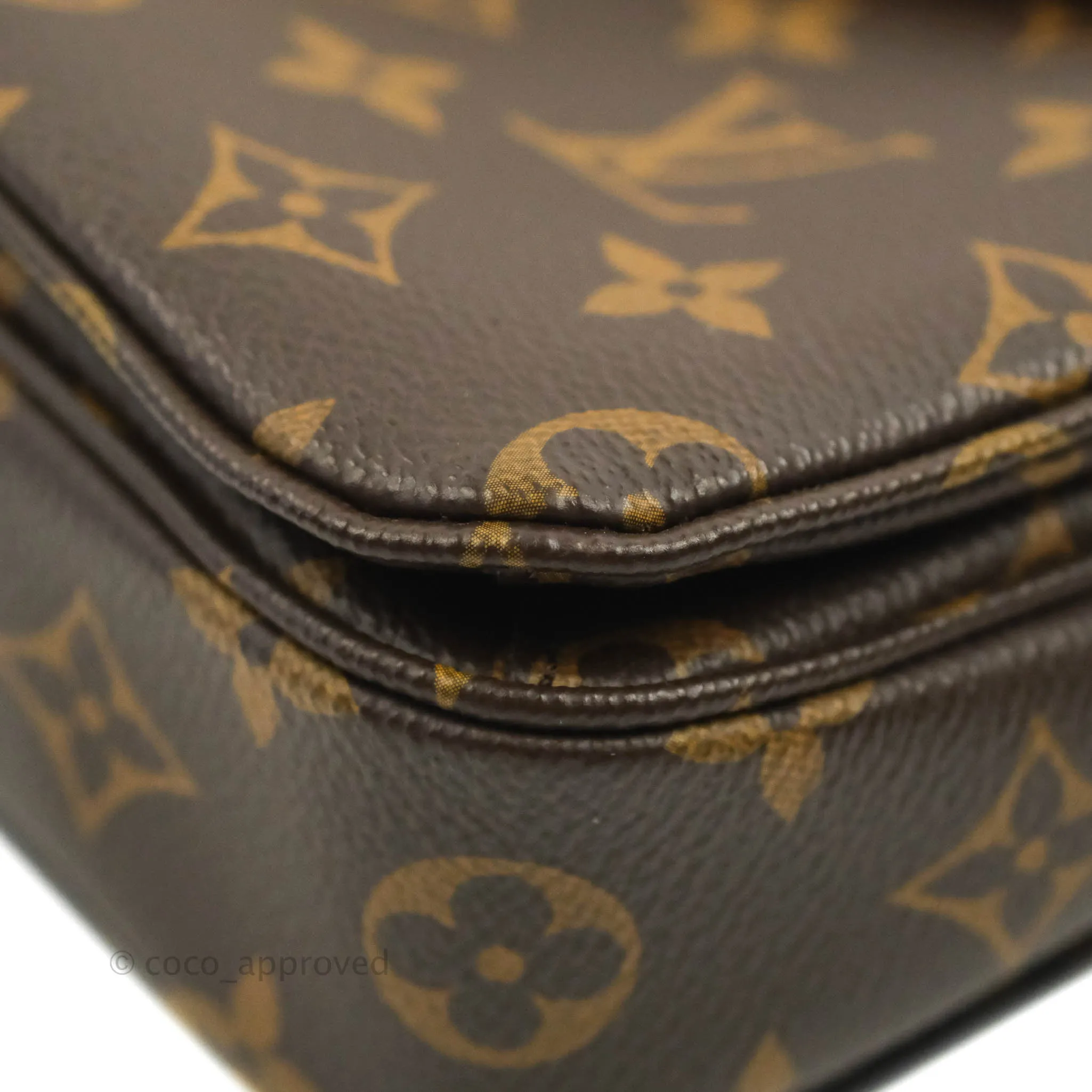 Louis Vuitton Monogram Pochette Metis
