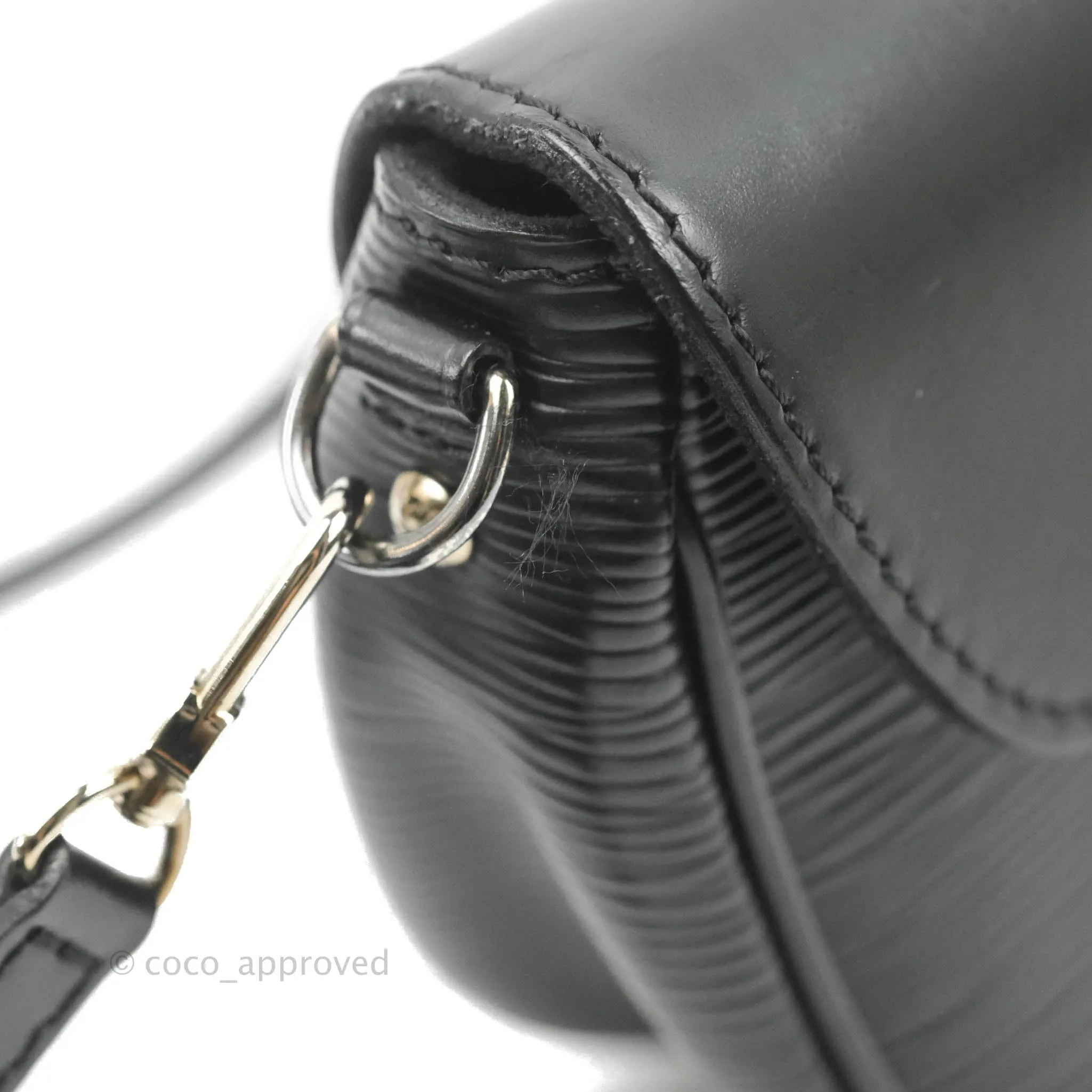 Louis Vuitton Montaigne Clutch Black Epi