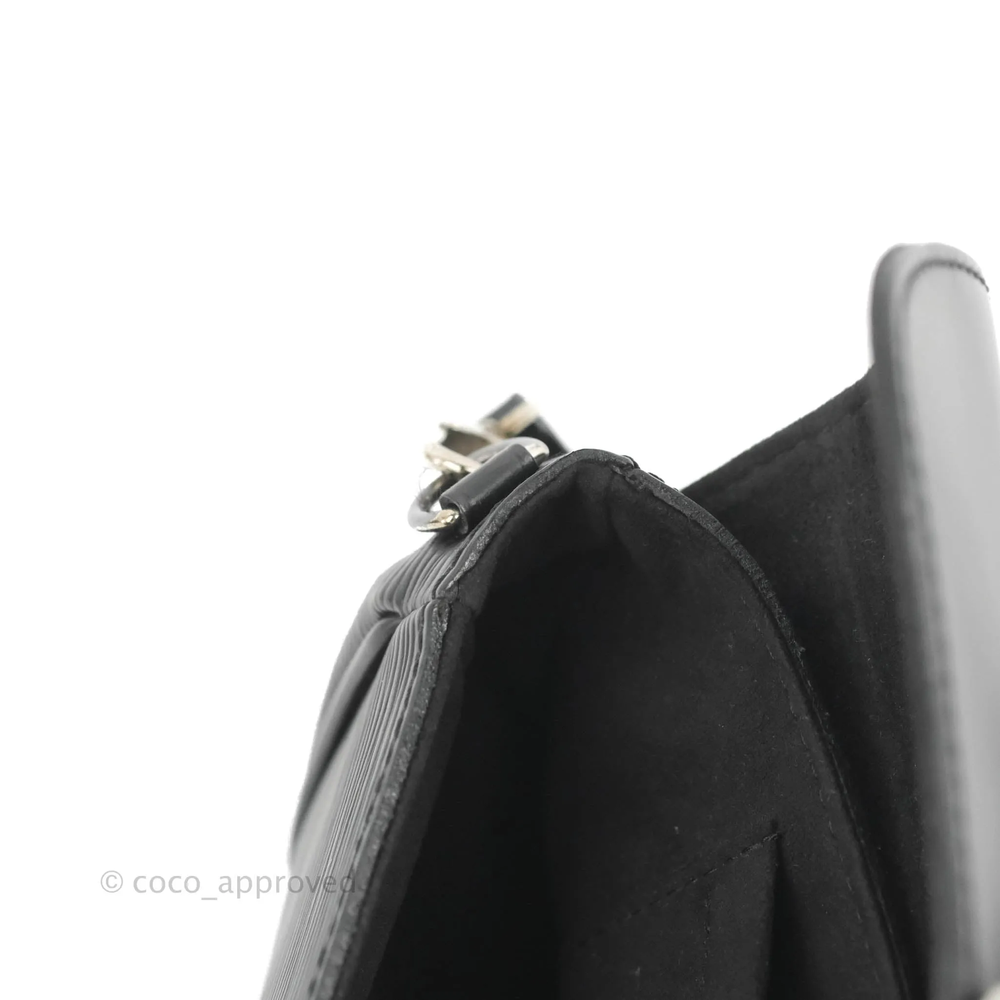Louis Vuitton Montaigne Clutch Black Epi