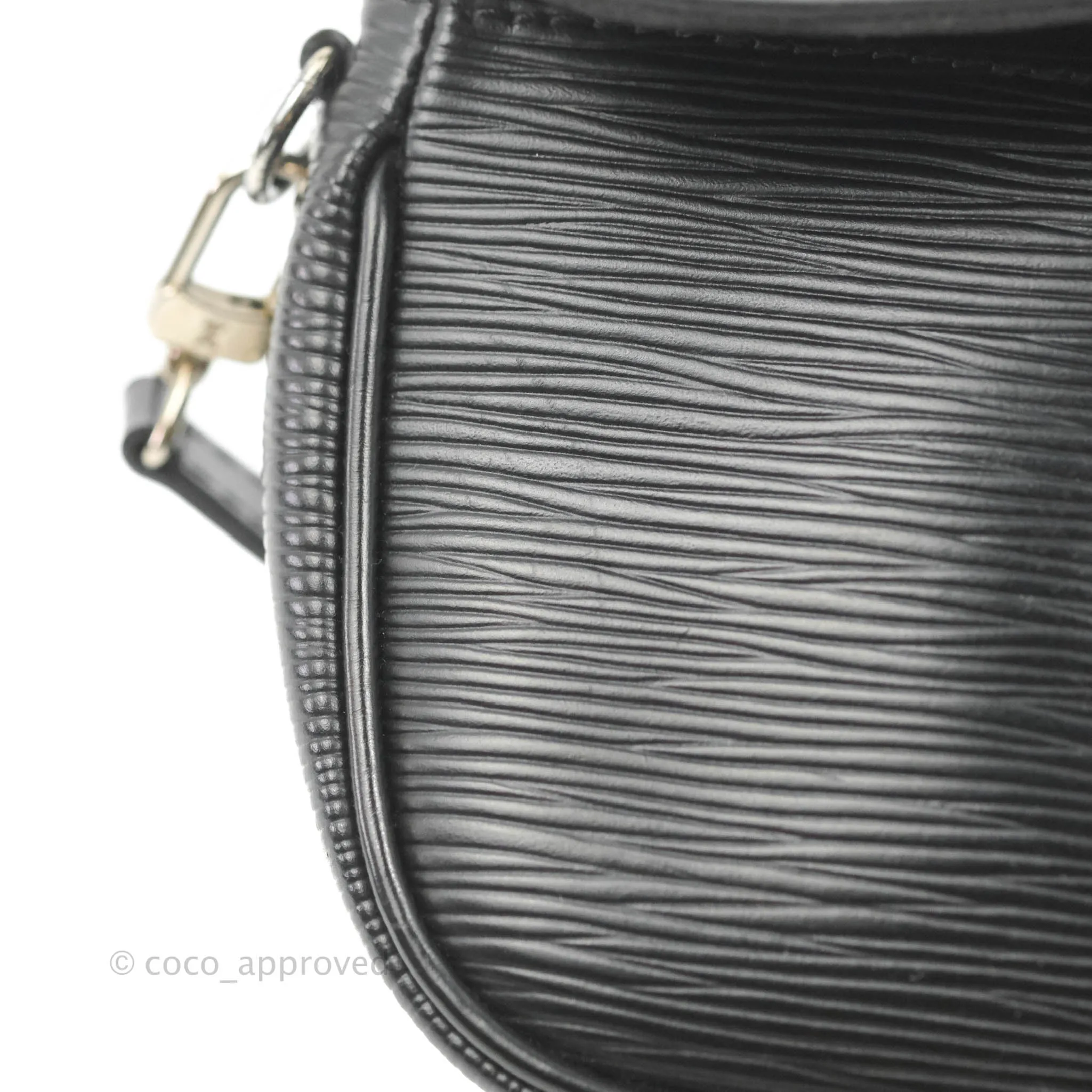 Louis Vuitton Montaigne Clutch Black Epi