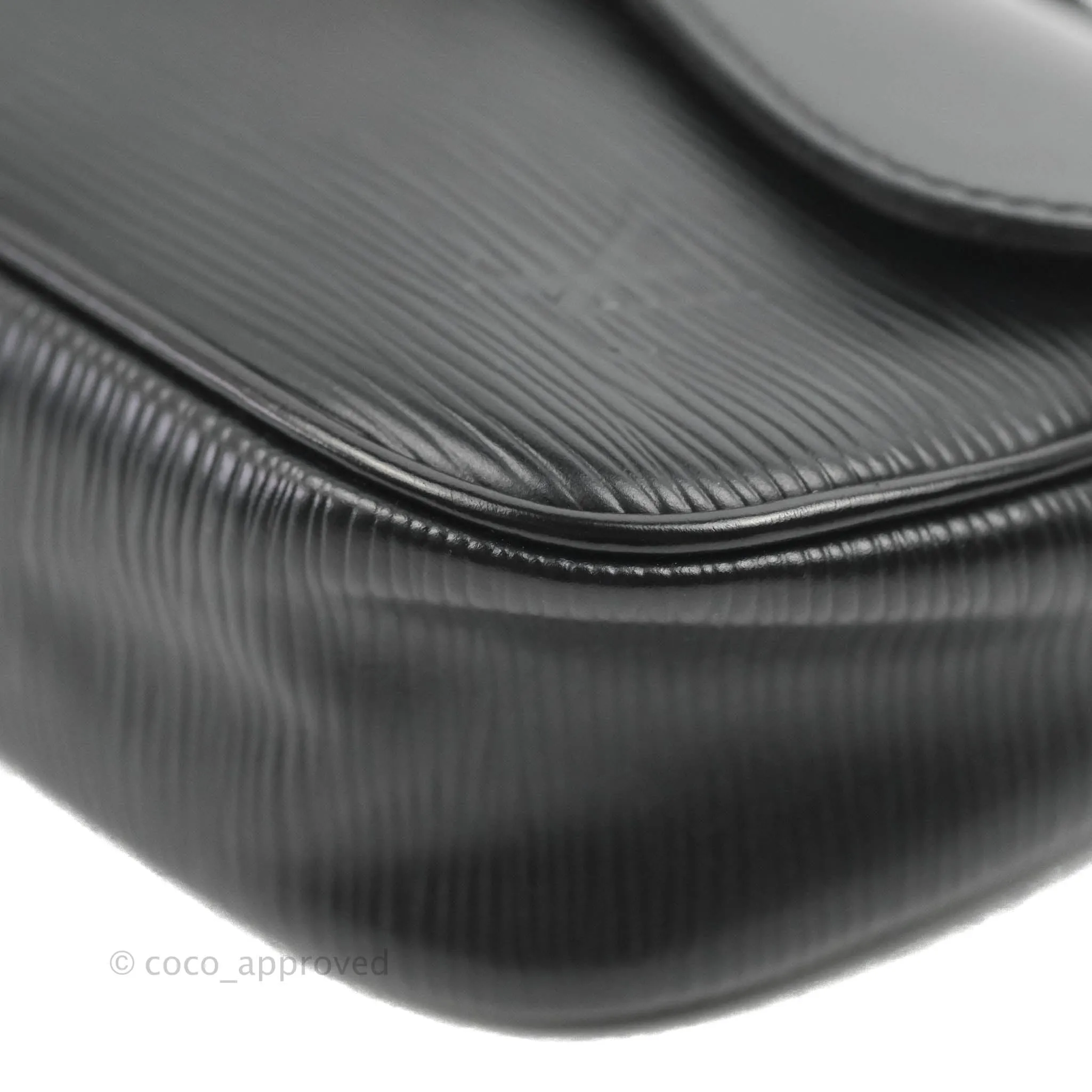 Louis Vuitton Montaigne Clutch Black Epi