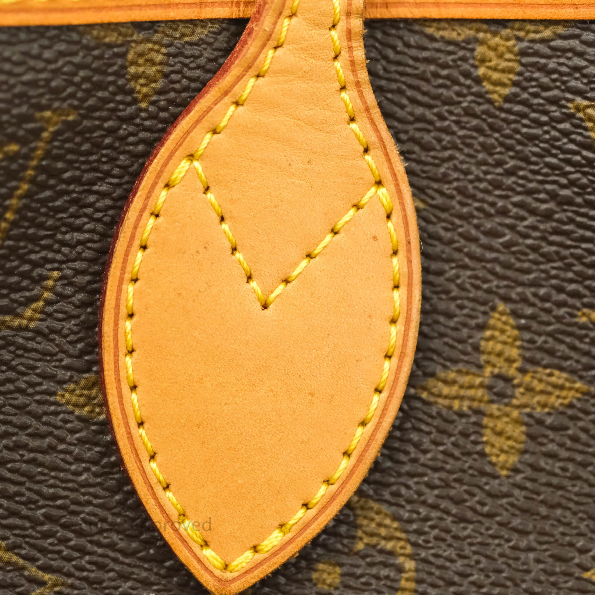 Louis Vuitton Neverfull MM Tote Bag Monogram Canvas