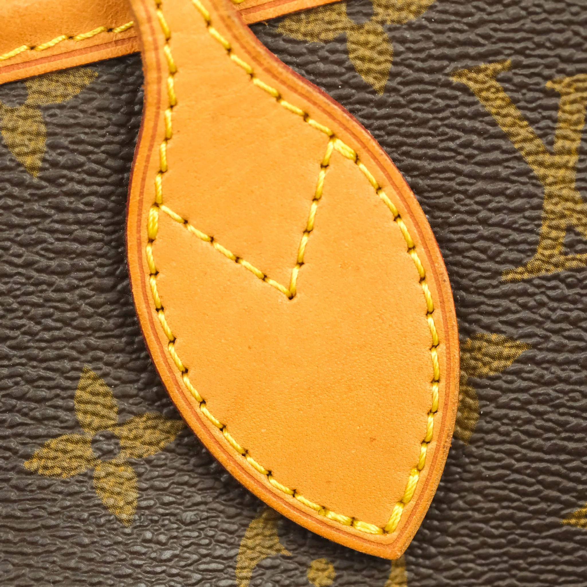 Louis Vuitton Neverfull MM Tote Bag Monogram Canvas