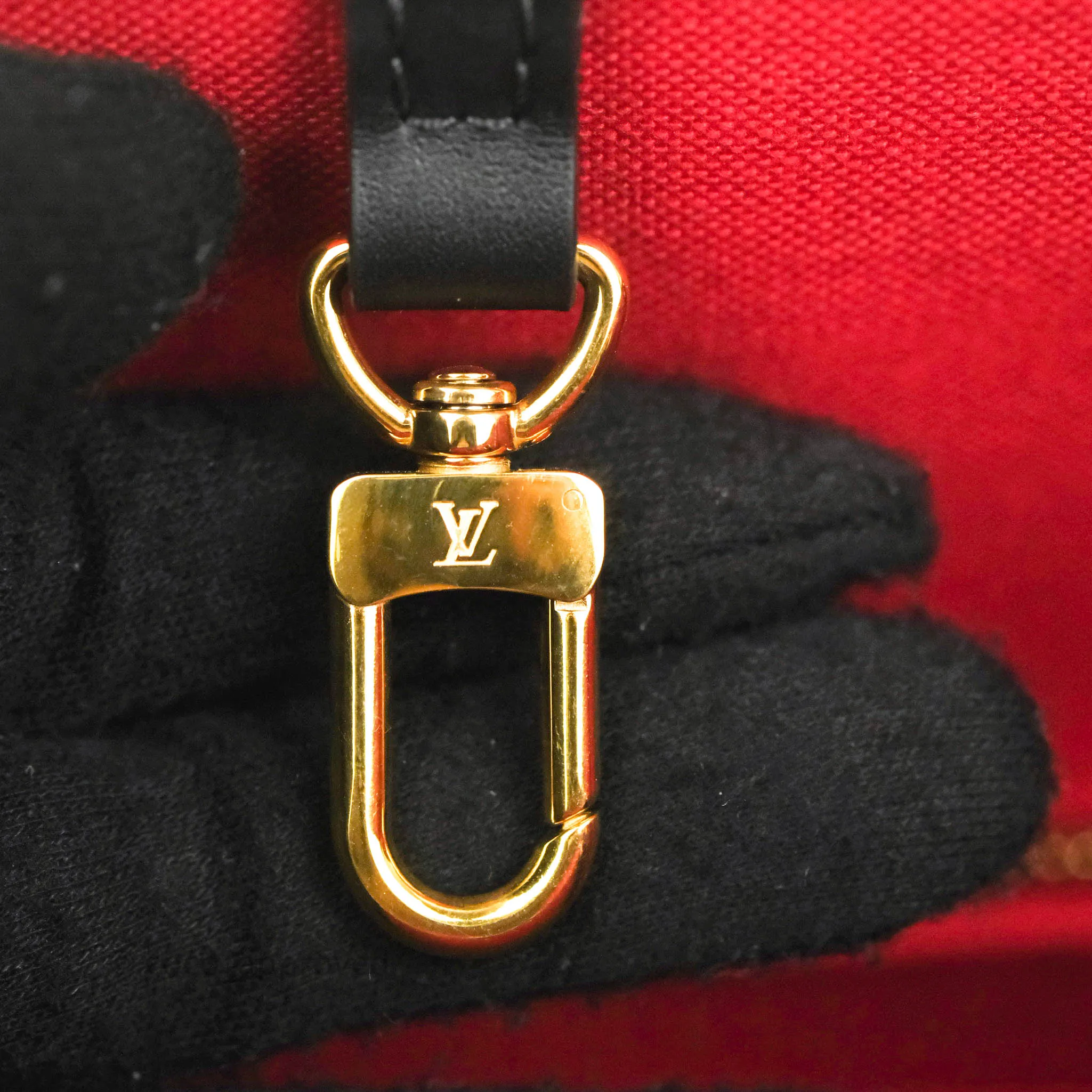 Louis Vuitton Reverse Monogram OnTheGo MM