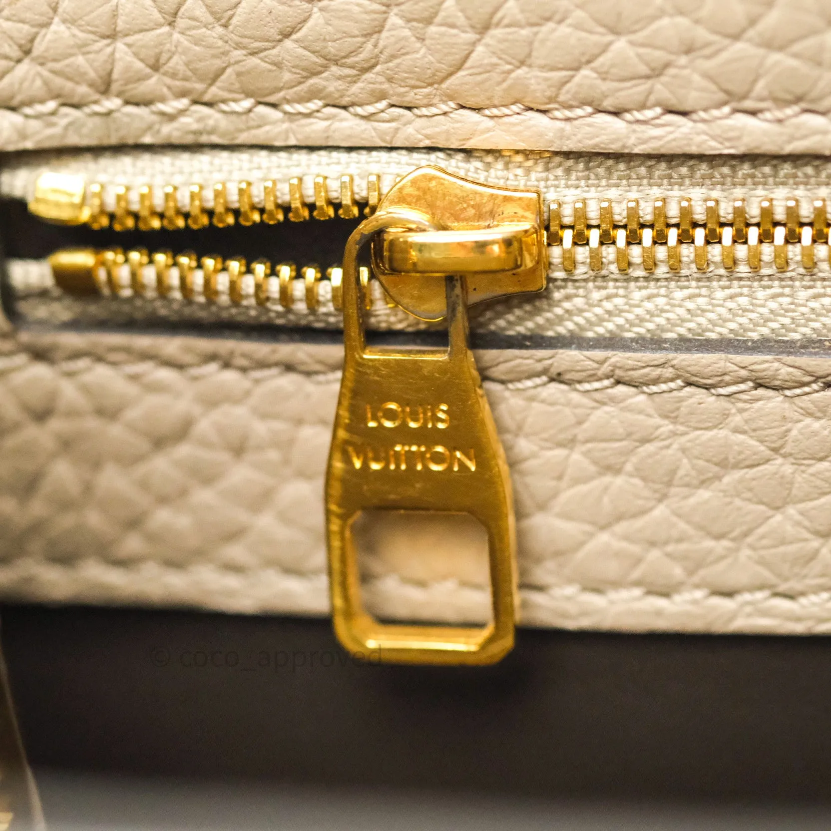 Louis Vuitton Taurillon Capucines BB Galet