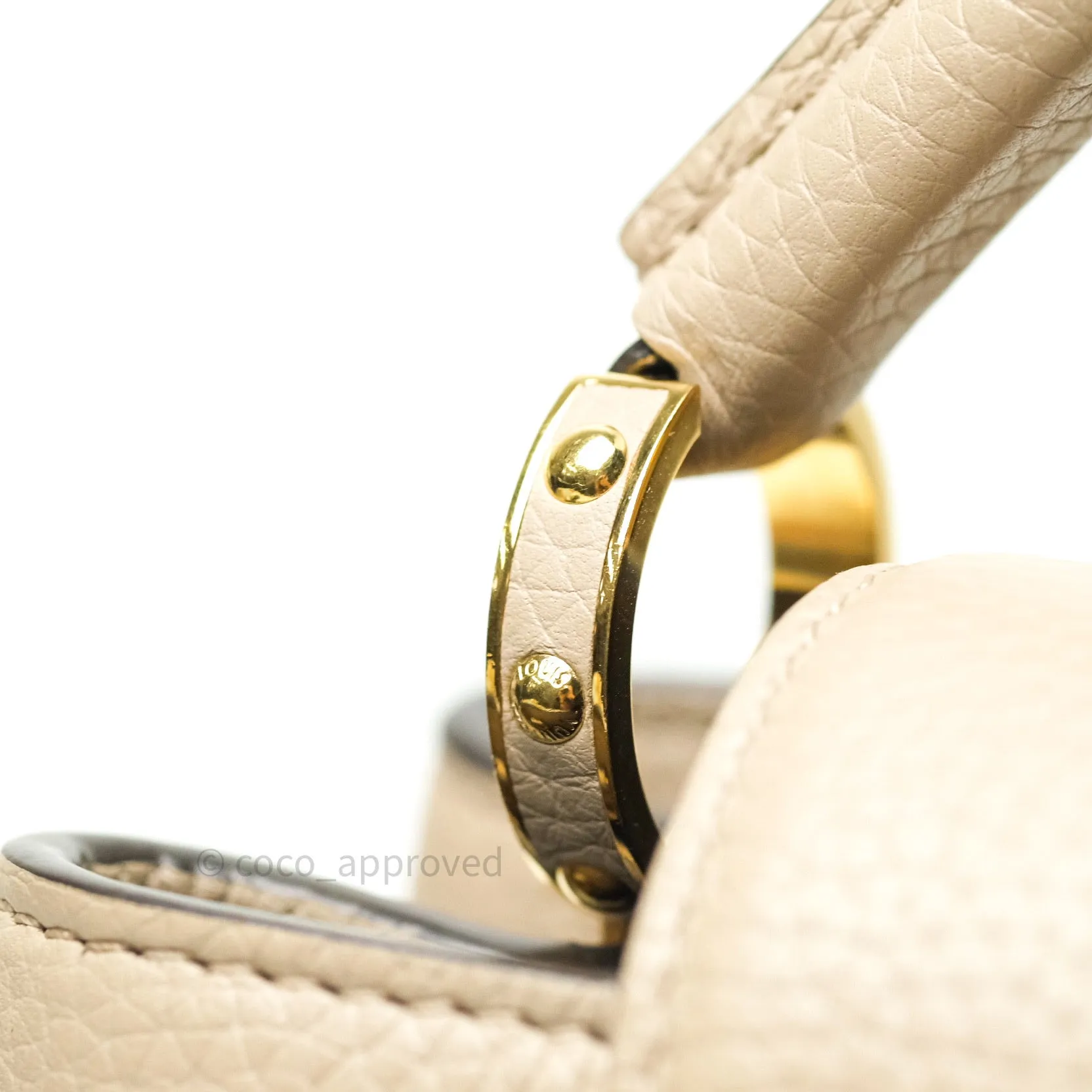 Louis Vuitton Taurillon Capucines BB Galet