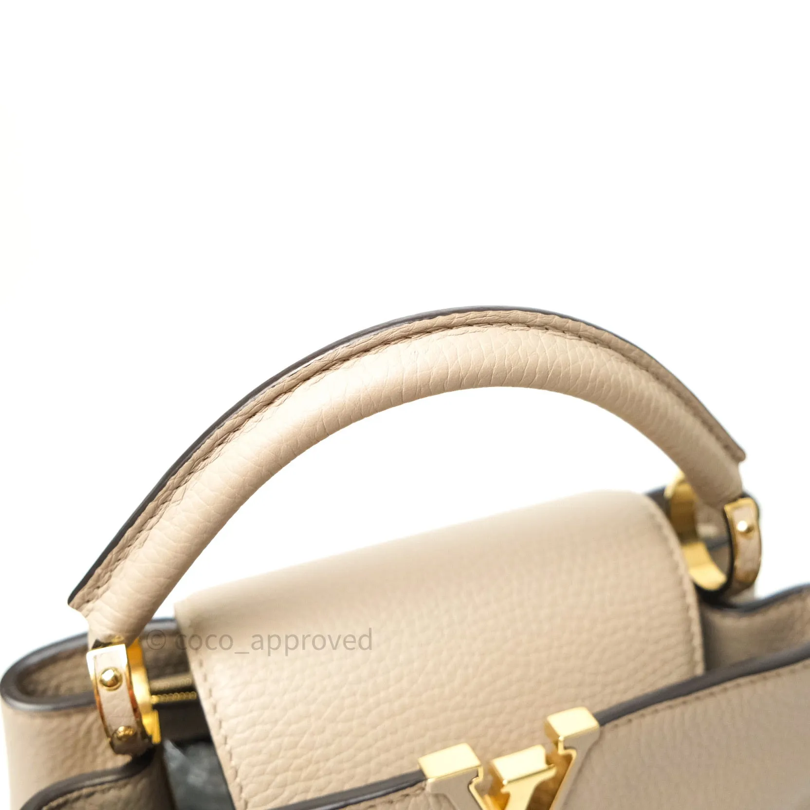 Louis Vuitton Taurillon Capucines BB Galet