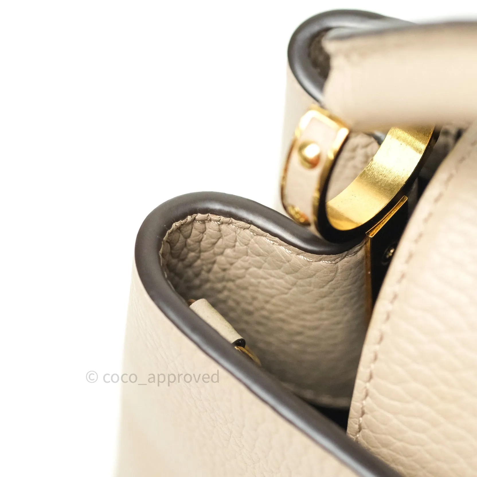 Louis Vuitton Taurillon Capucines BB Galet