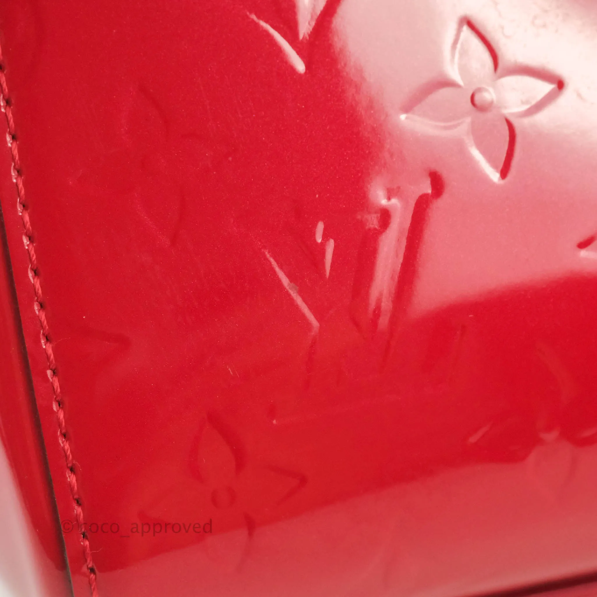 Louis Vuitton Vernis Brea PM NM Cerise