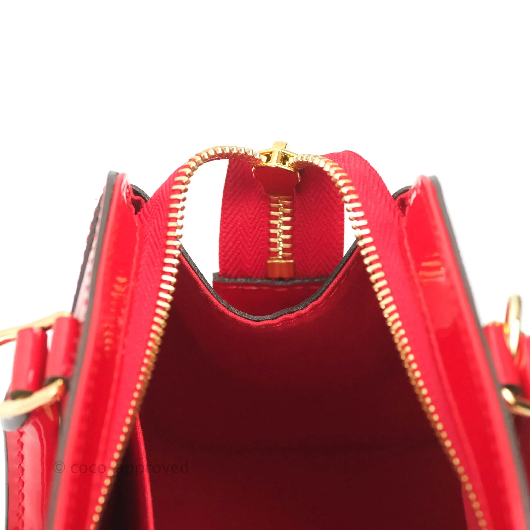 Louis Vuitton Vernis Brea PM NM Cerise