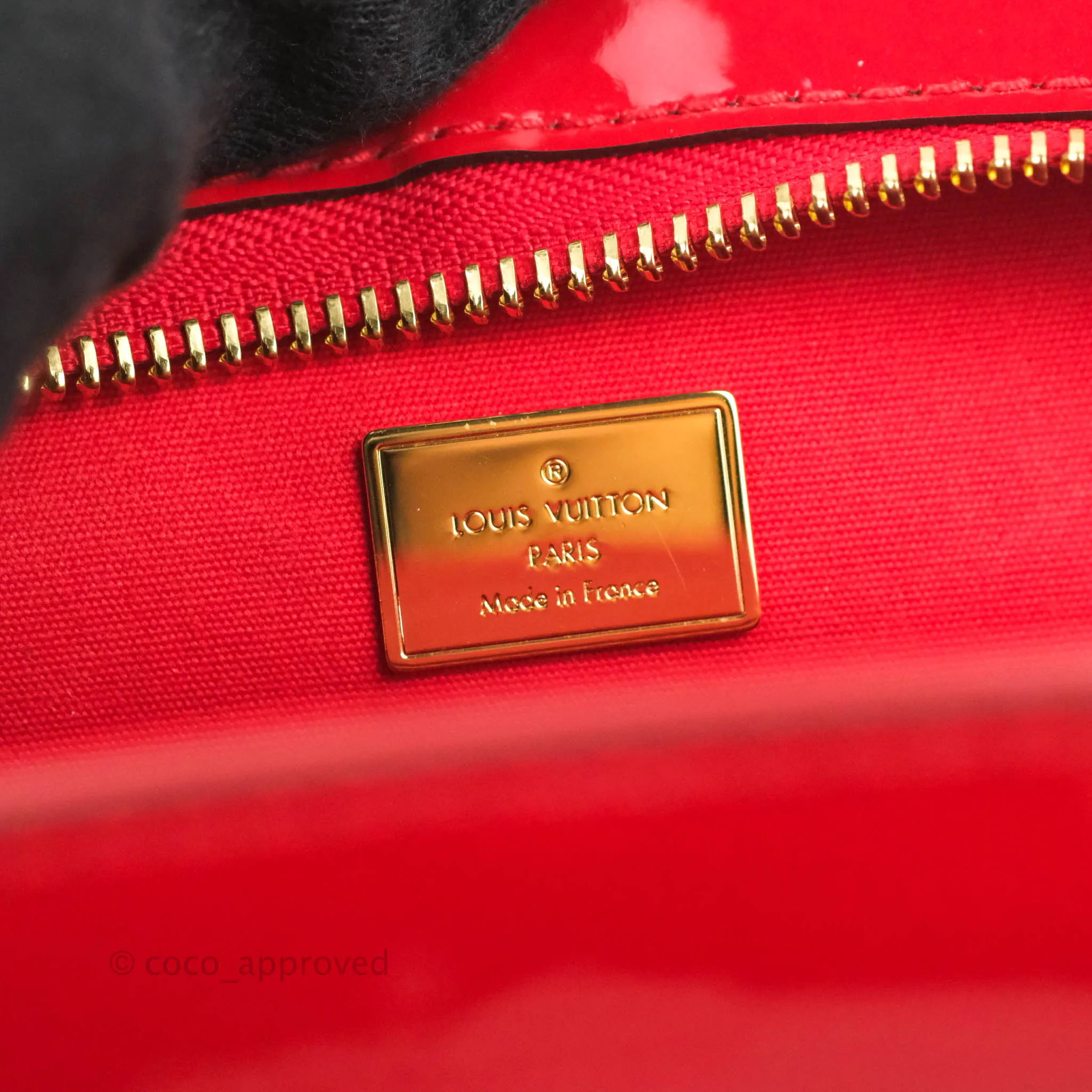 Louis Vuitton Vernis Brea PM NM Cerise