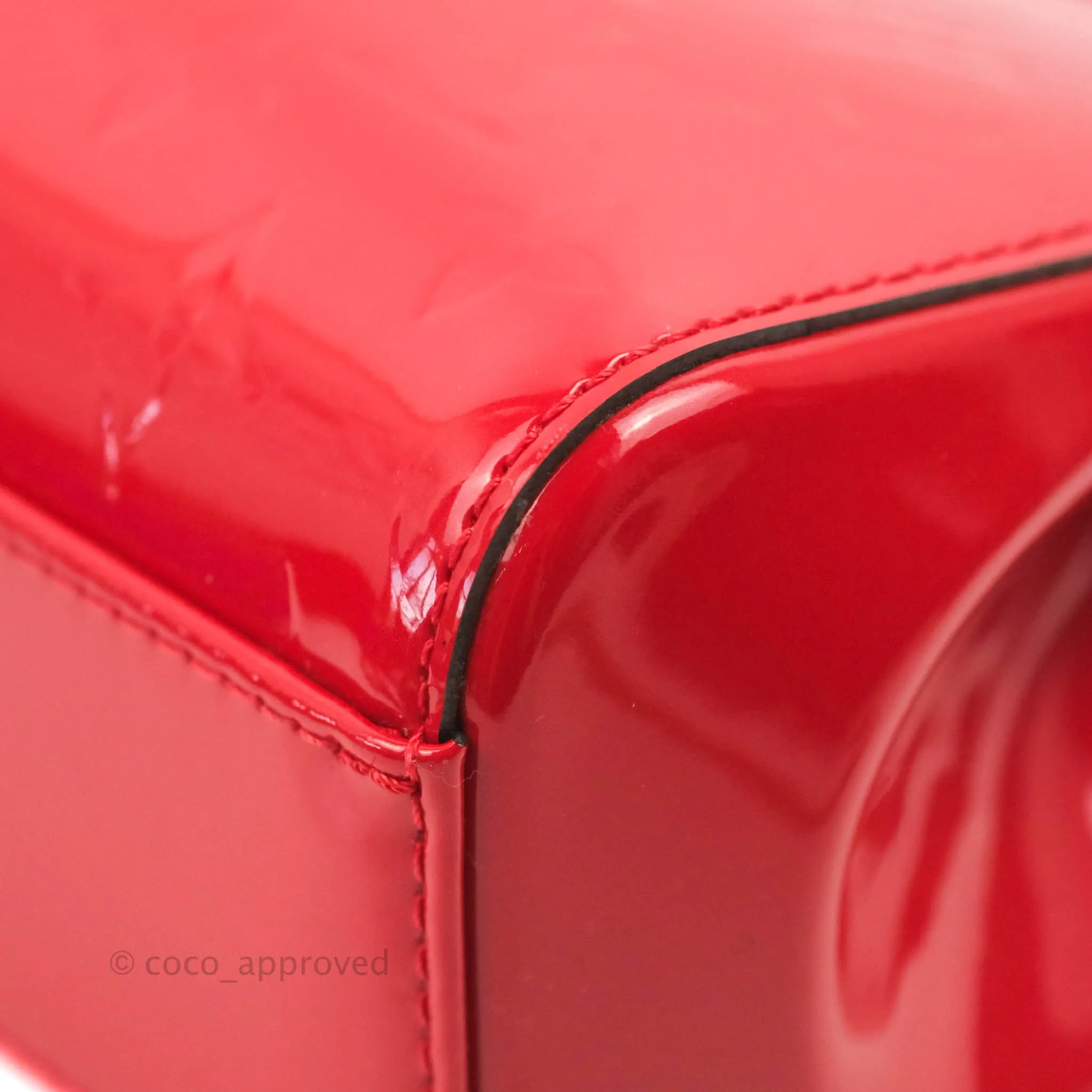 Louis Vuitton Vernis Brea PM NM Cerise
