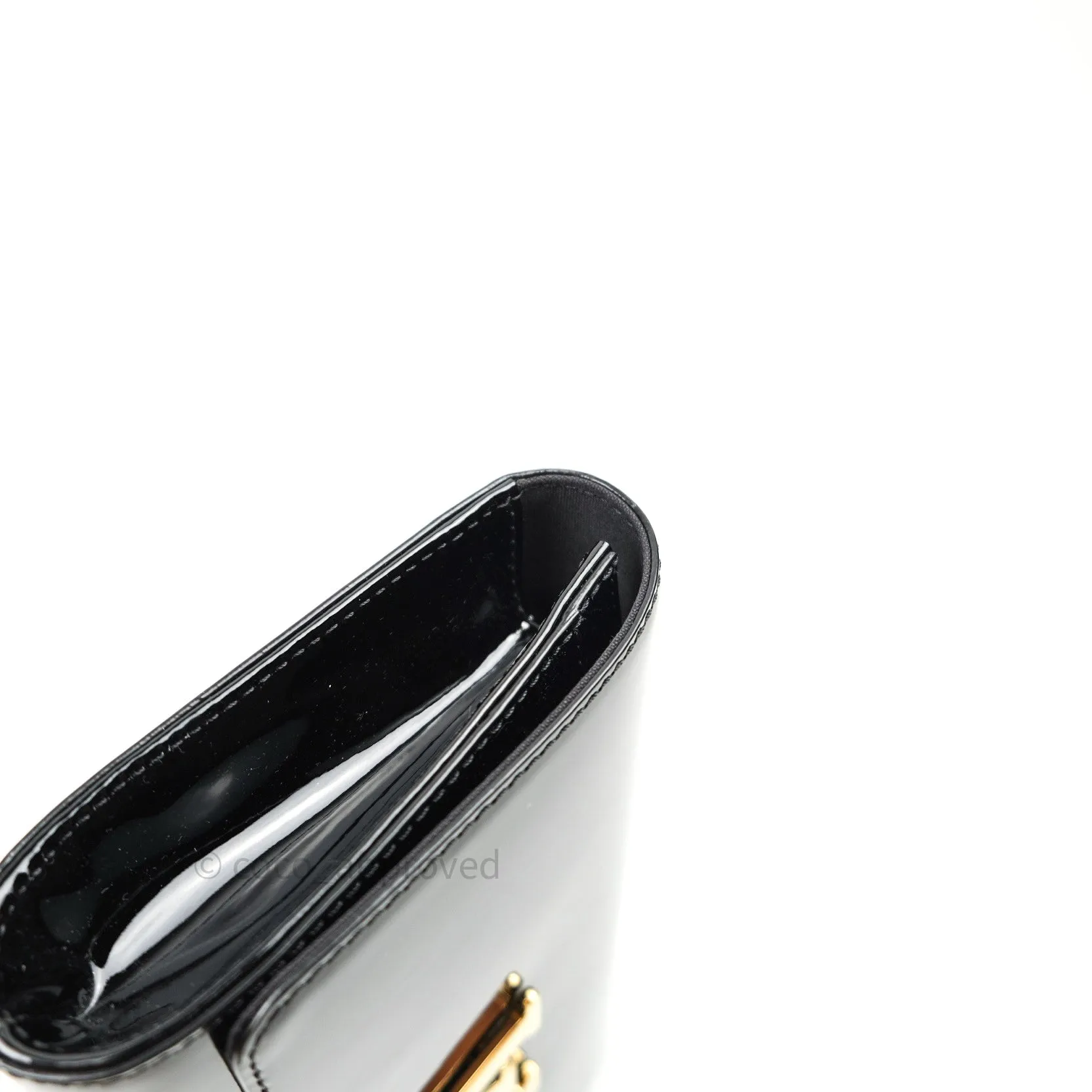Louis Vuitton Vernis Louise Clutch Black