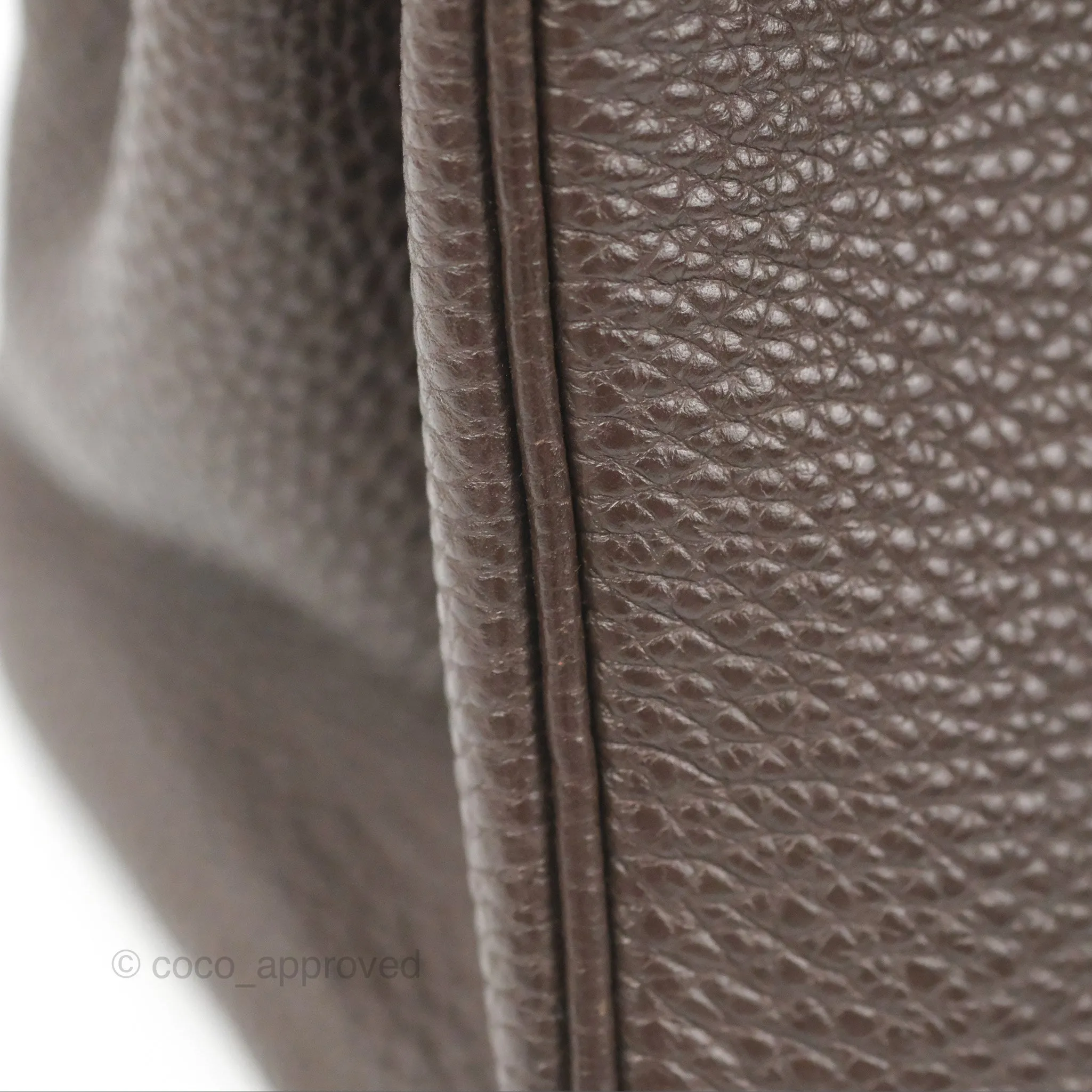 <DM/Email to purchase> Hermes Birkin 25 Chocolate Gold Hardware