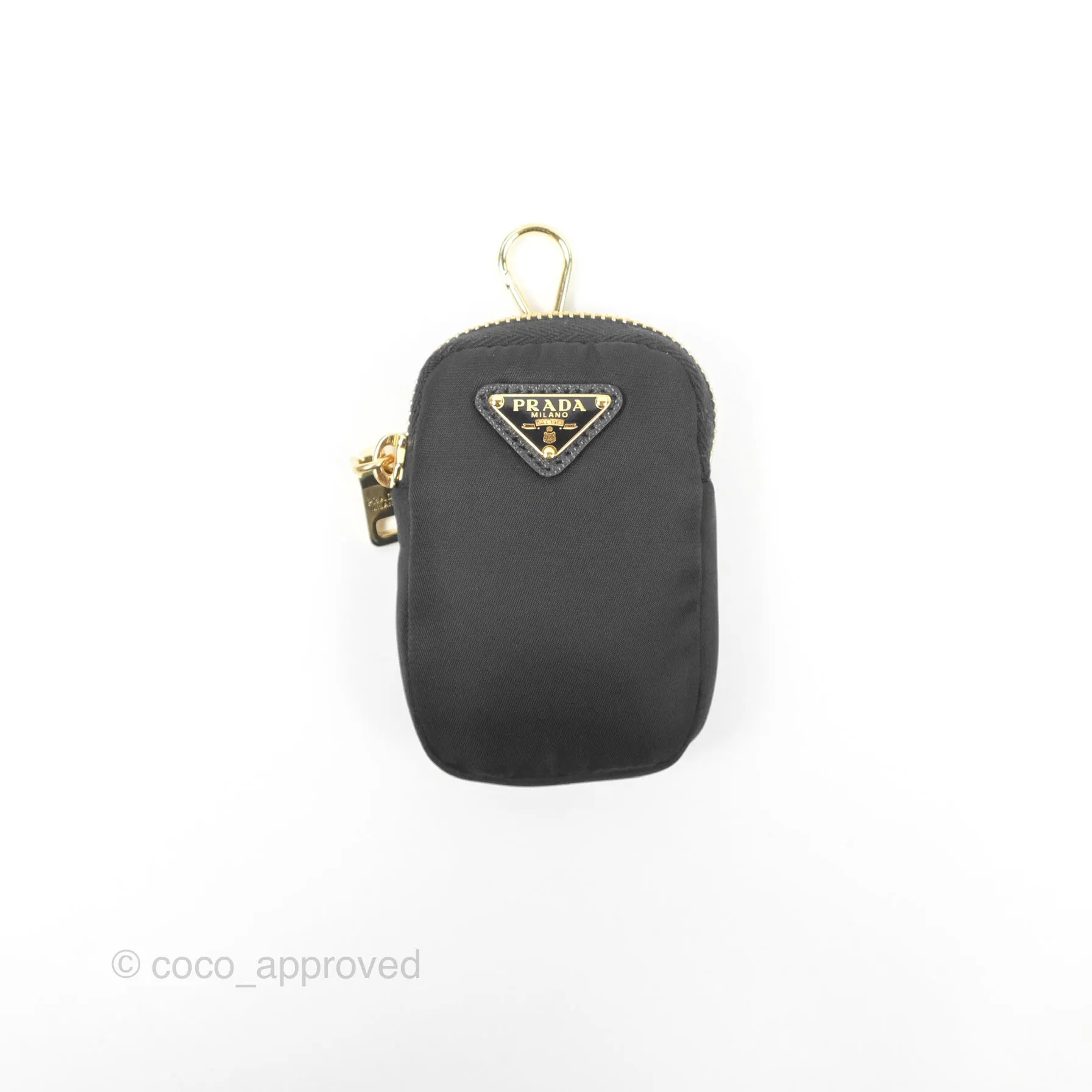 Prada Nylon Re-Edition 2005 Shoulder Bag Black Gold Hardware