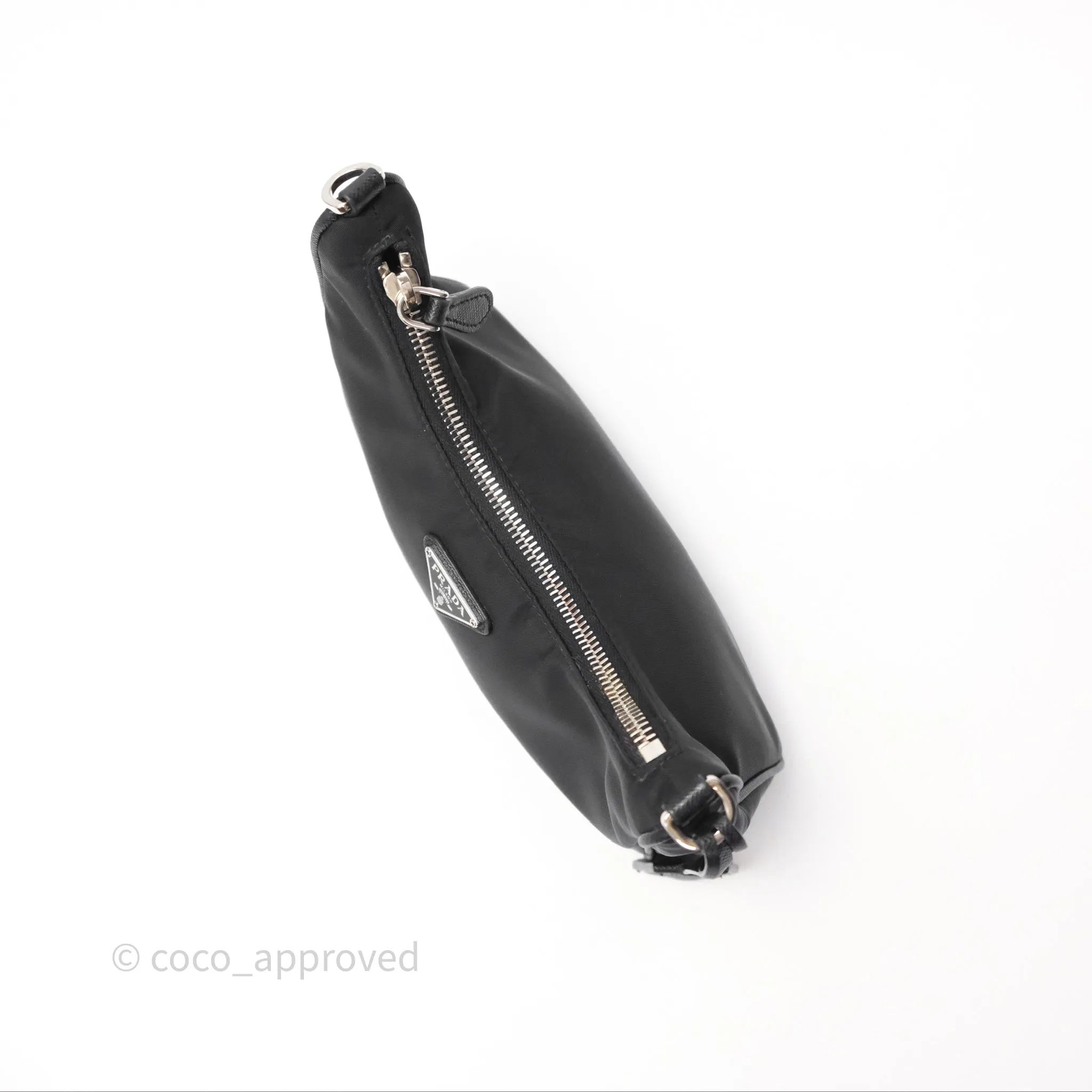 Prada Nylon Re-Edition 2005 Shoulder Bag Black