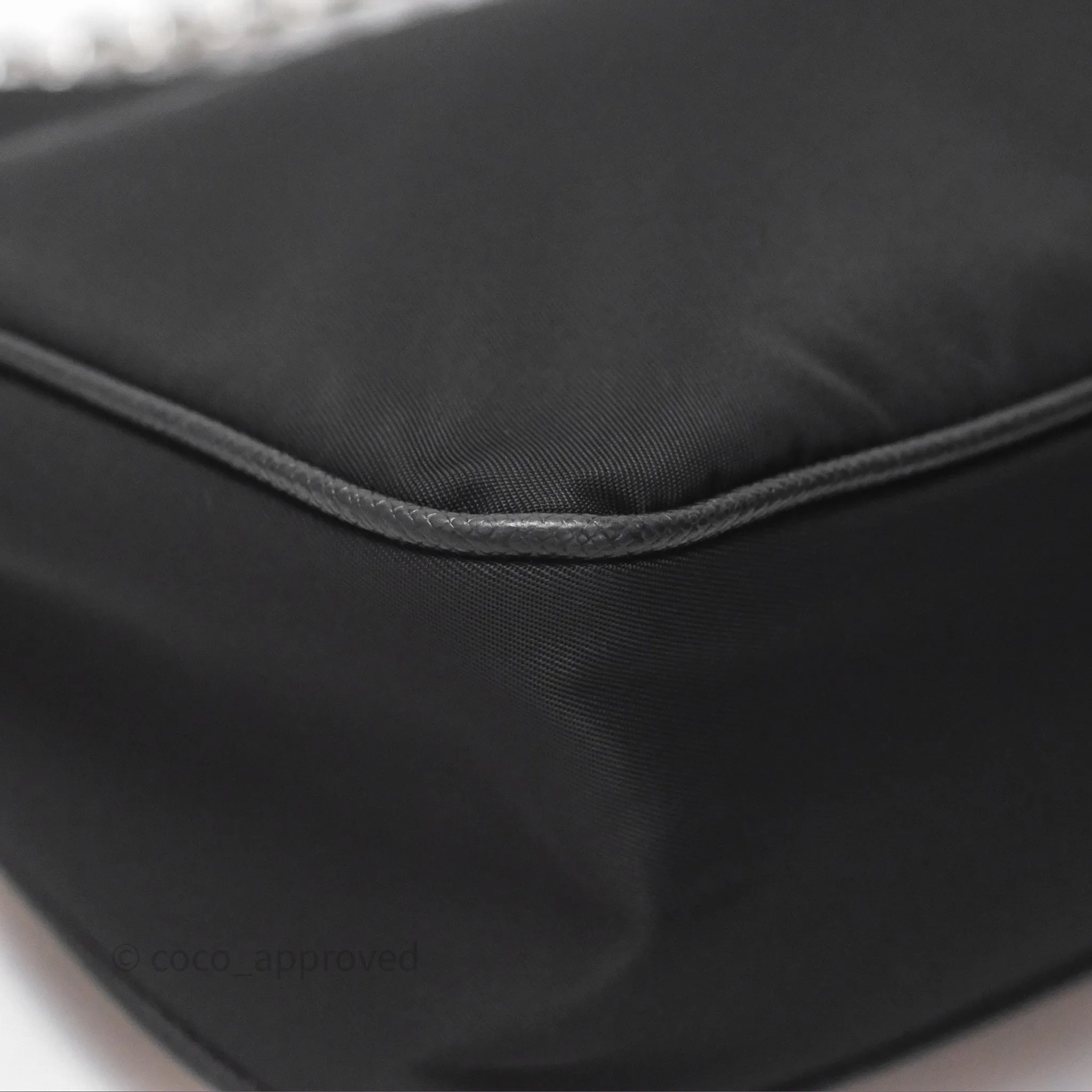 Prada Nylon Re-Edition 2005 Shoulder Bag Black
