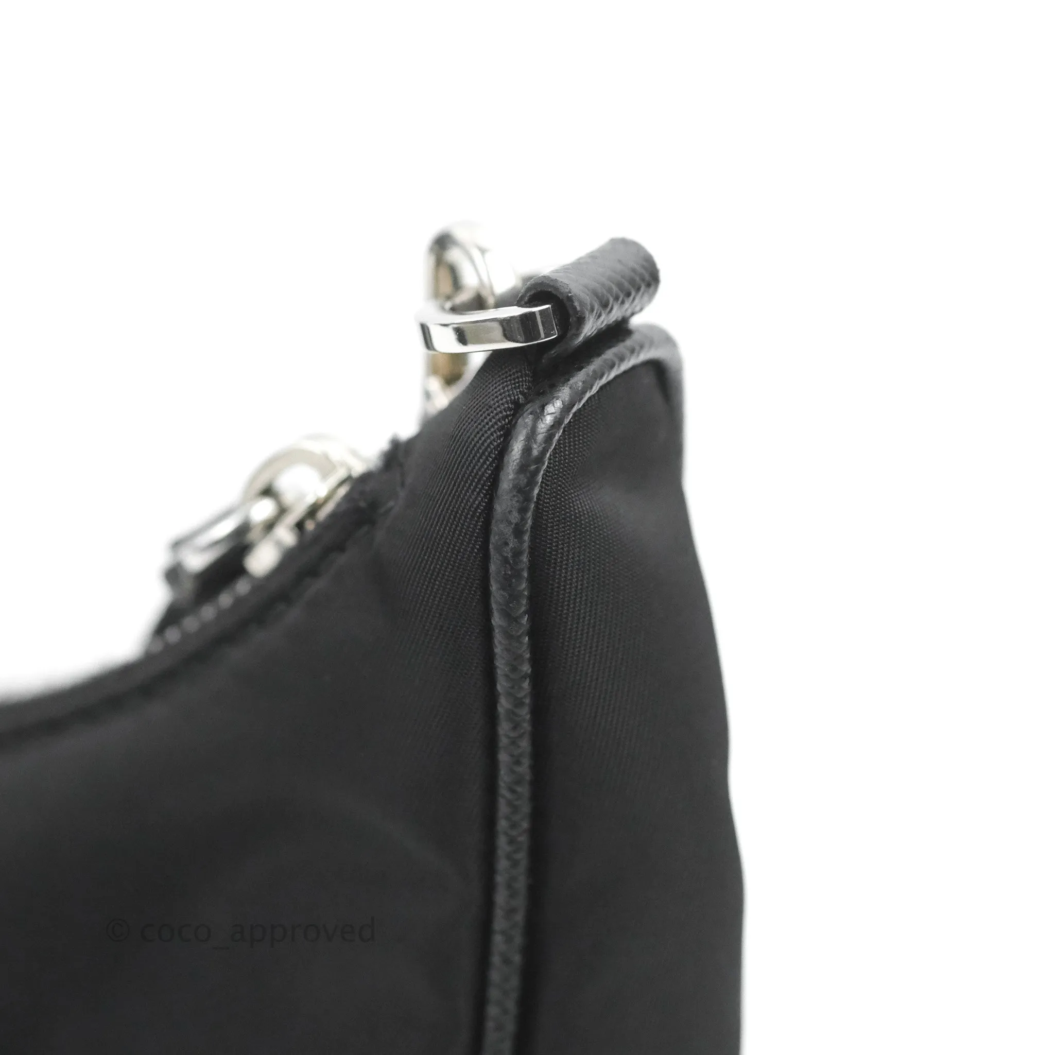 Prada Nylon Re-Edition 2005 Shoulder Bag Black