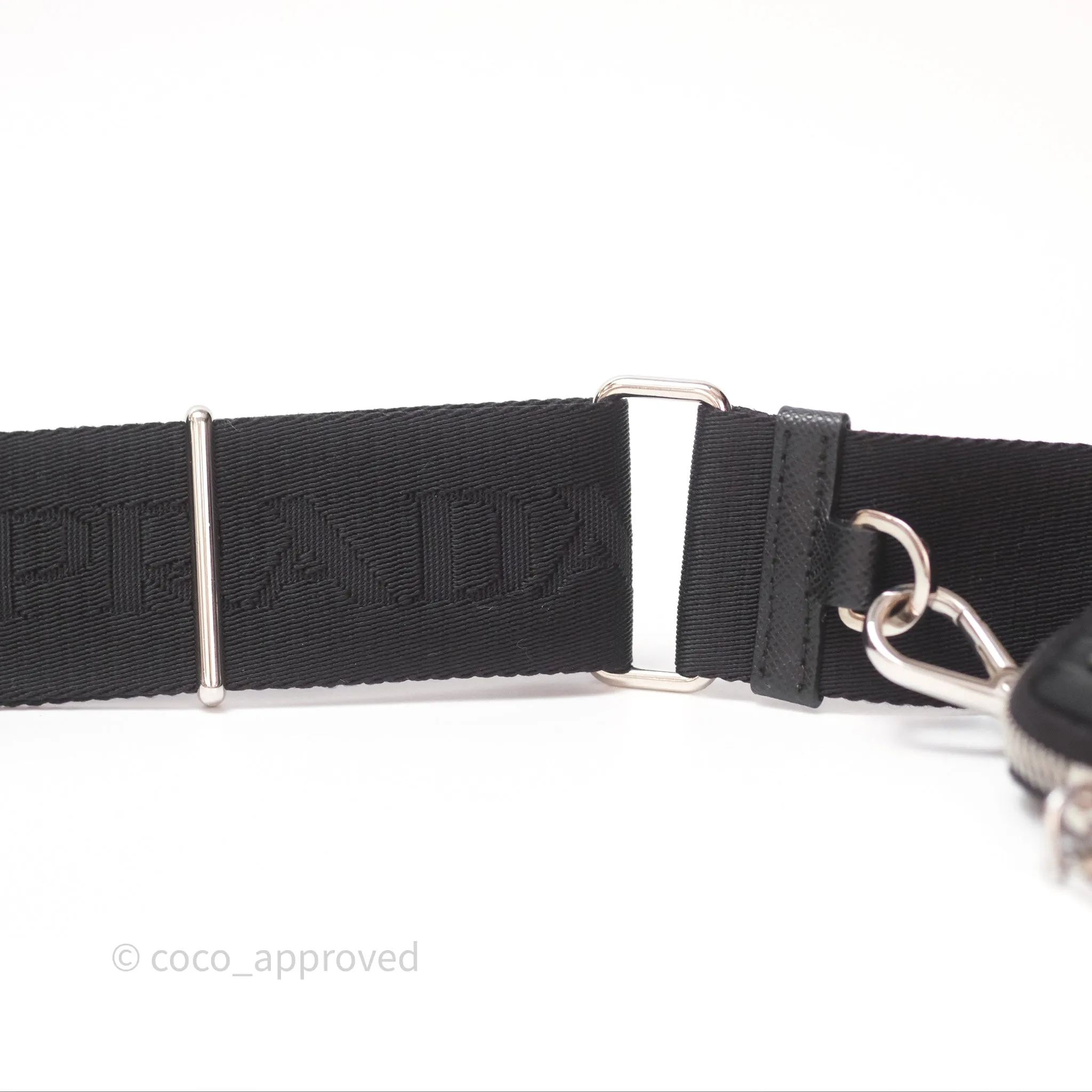Prada Nylon Re-Edition 2005 Shoulder Bag Black