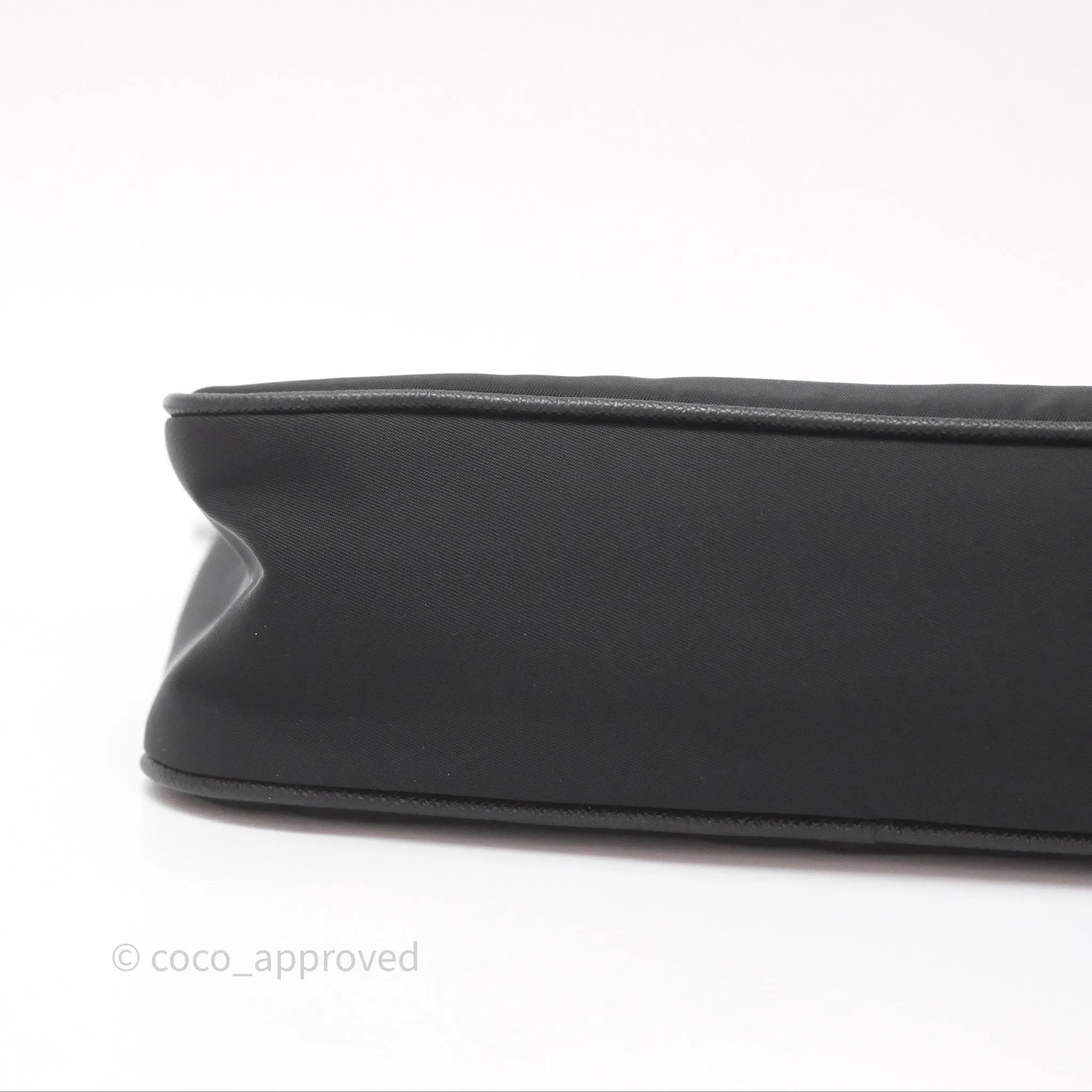 Prada Nylon Re-Edition 2005 Shoulder Bag Black