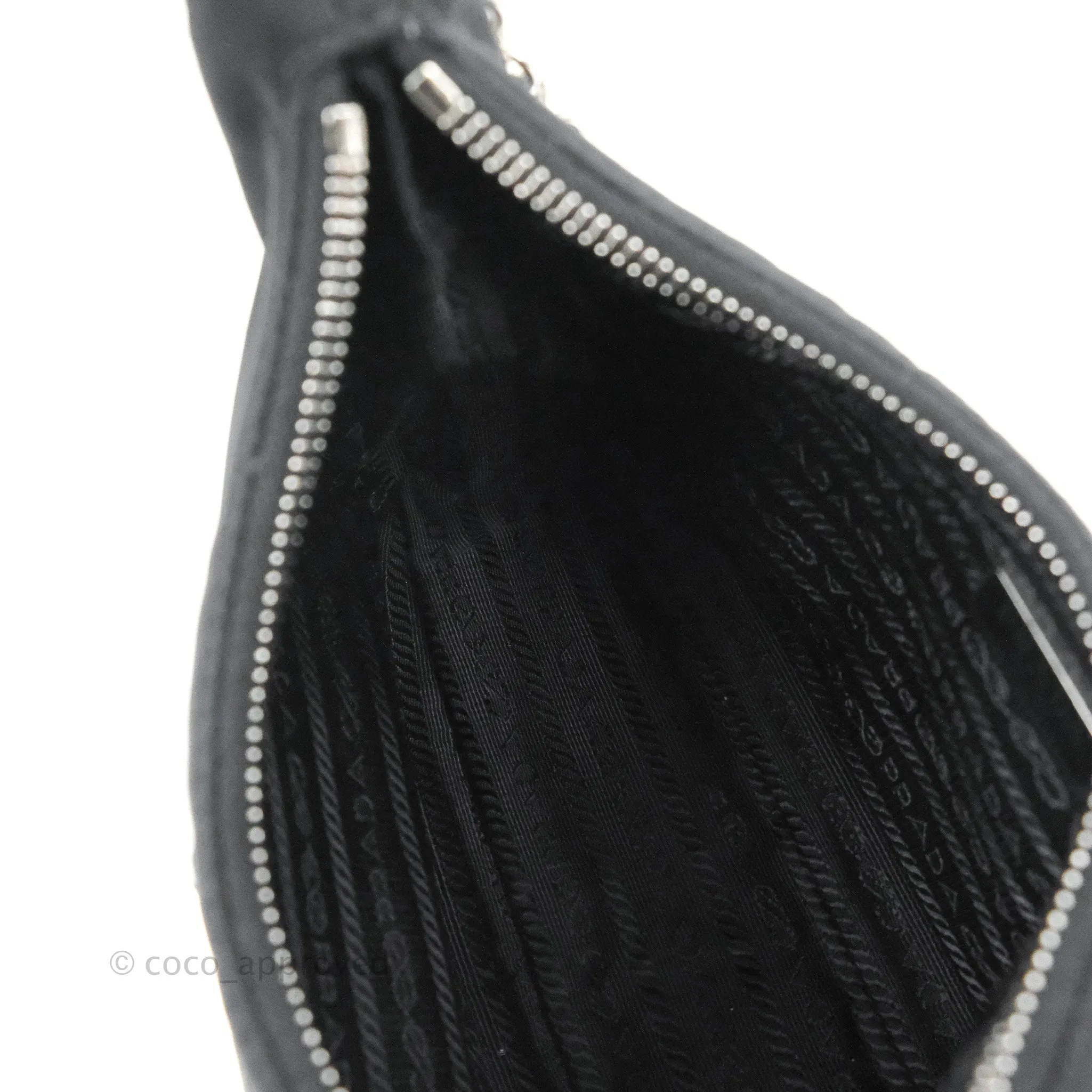 Prada Nylon Re-Edition 2005 Shoulder Bag Black