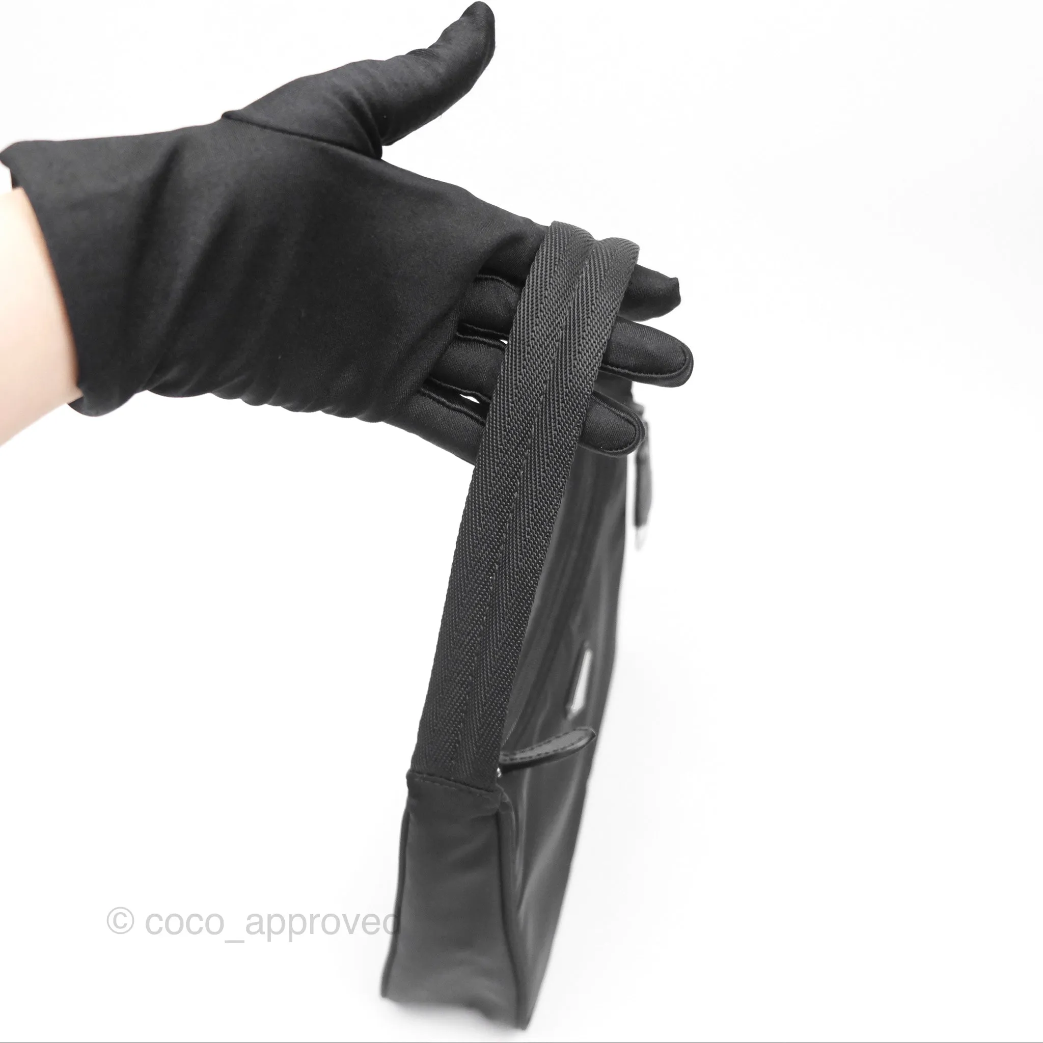 Prada Re-Edition 2000 Nylon Mini Bag Black
