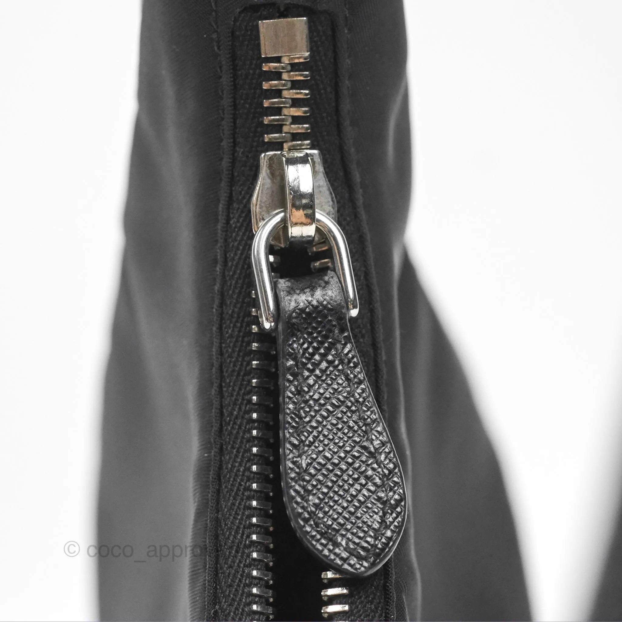 Prada Re-Edition 2005 Nylon Mini Bag Black Silver Hardware