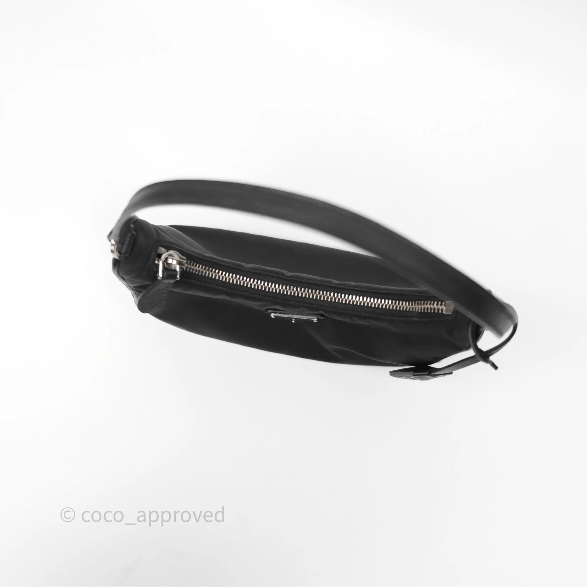 Prada Re-Edition 2005 Nylon Mini Bag Black Silver Hardware
