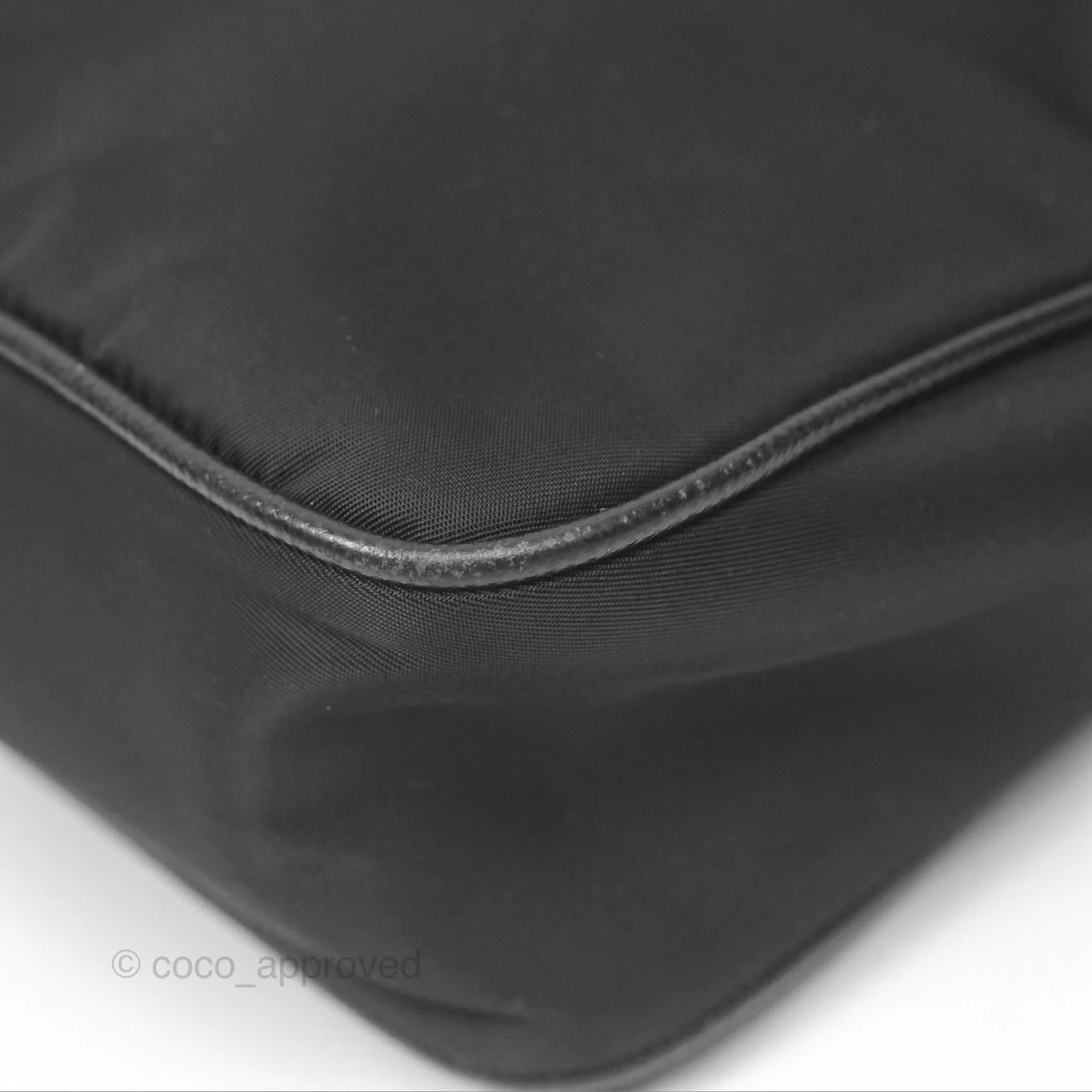 Prada Re-Edition 2005 Nylon Mini Bag Black Silver Hardware