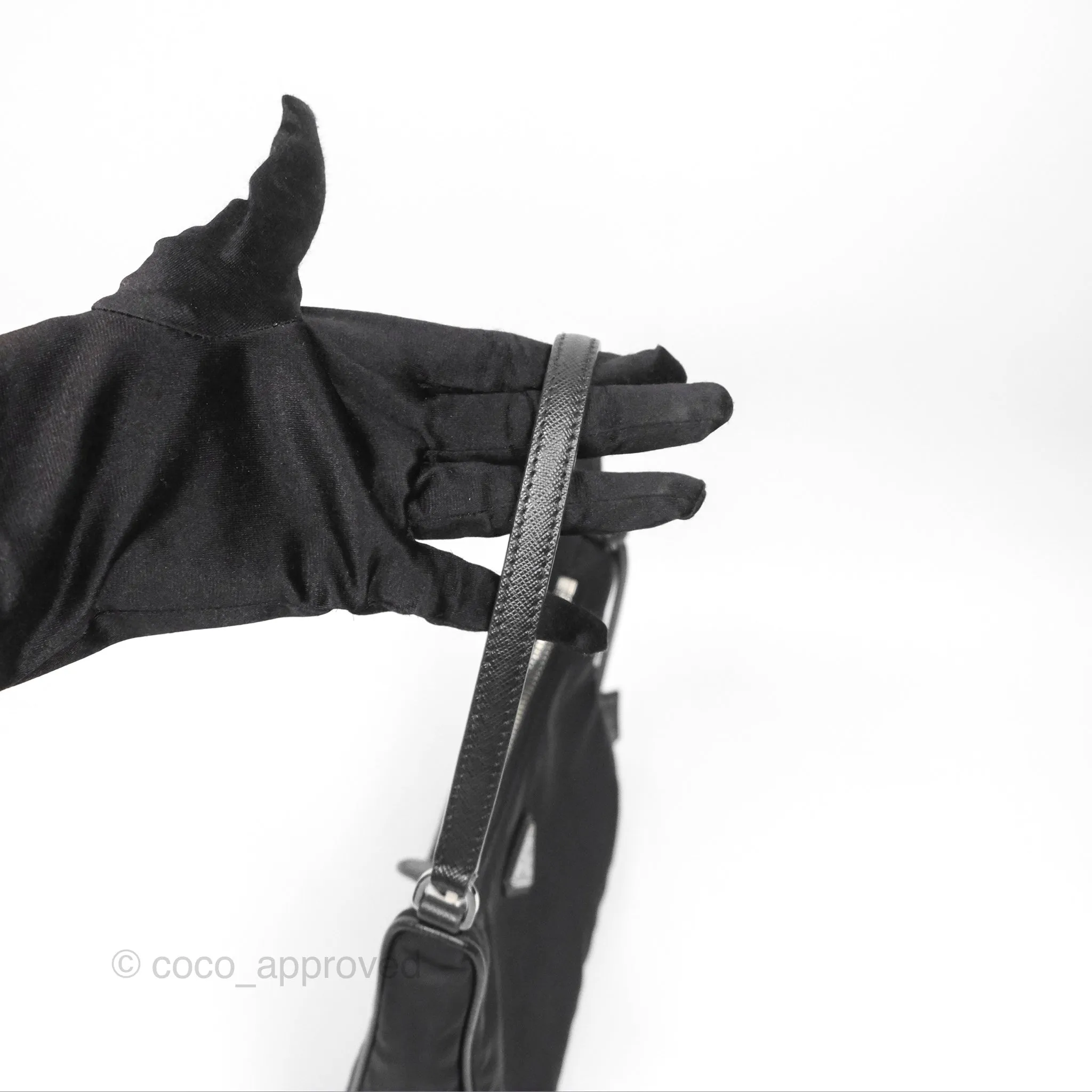Prada Re-Edition 2005 Nylon Mini Bag Black Silver Hardware