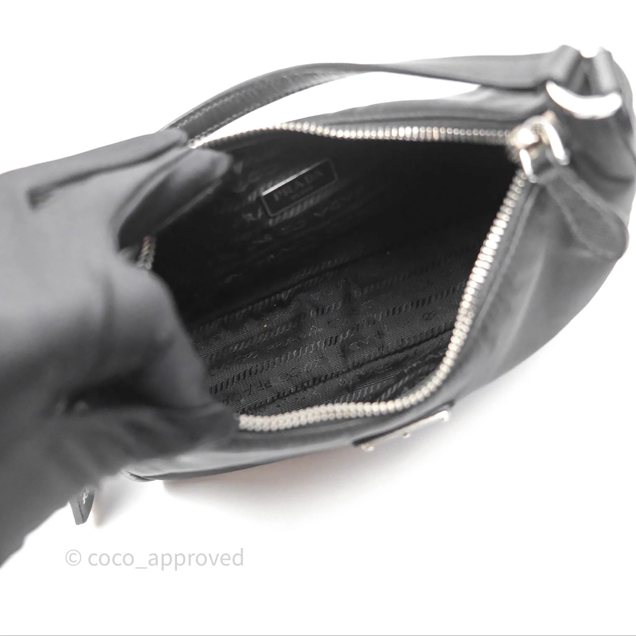 Prada Re-Edition 2005 Nylon Mini Bag Black Silver Hardware