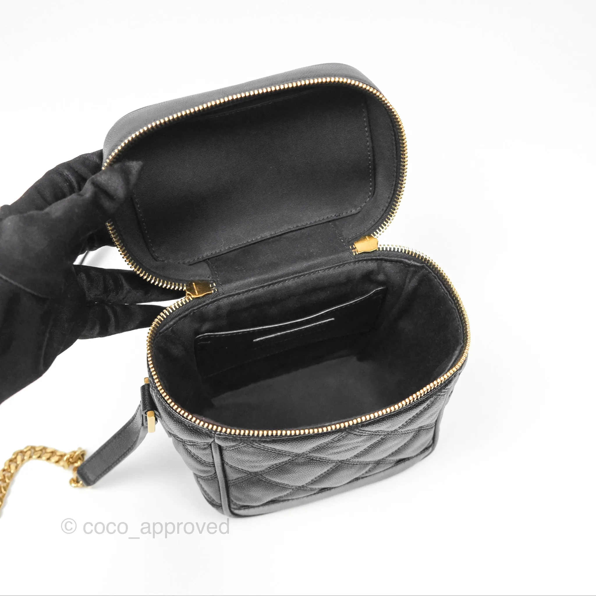 Saint Laurent 80's Vanity Bag Quilted Black Grained Calfskin