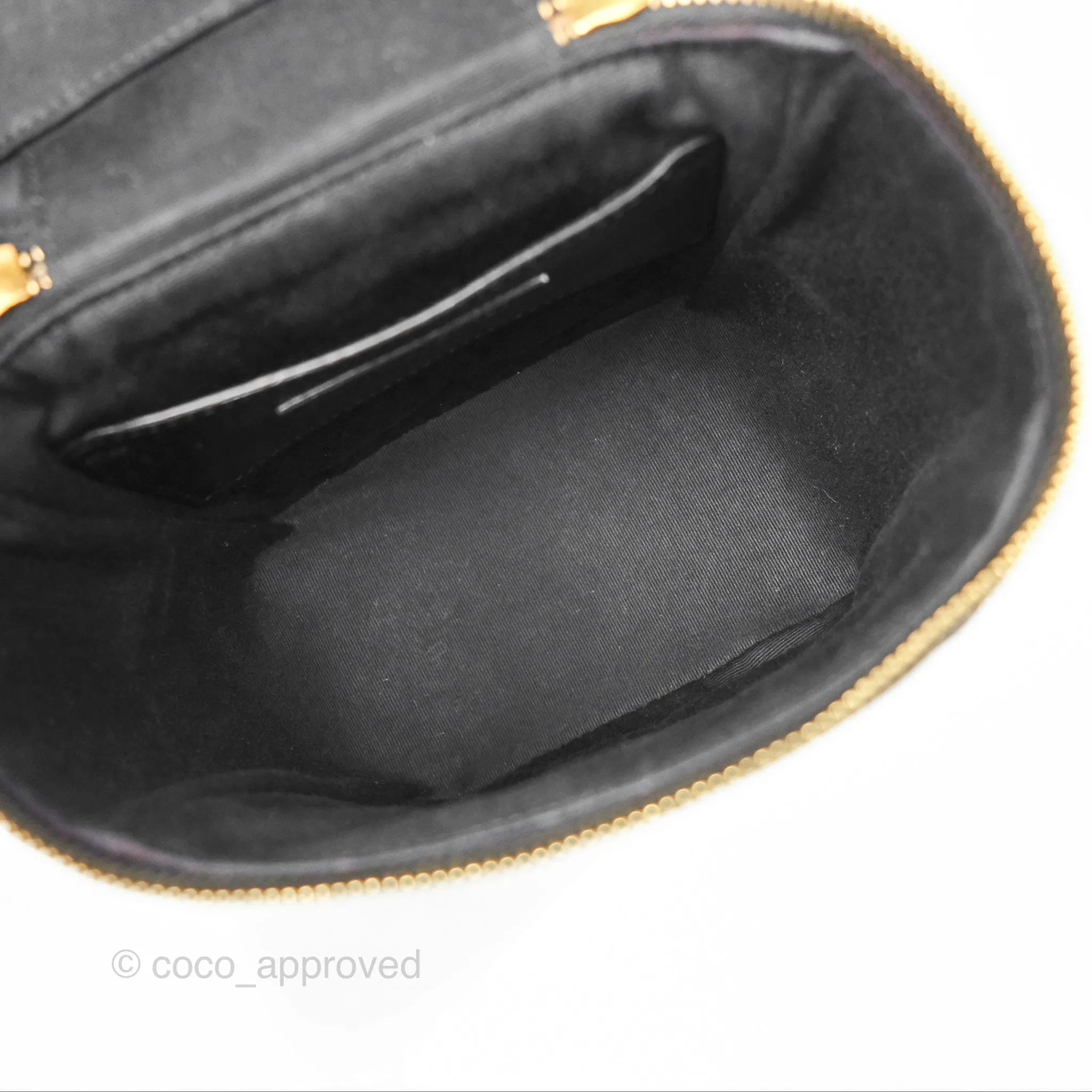 Saint Laurent 80's Vanity Bag Quilted Black Grained Calfskin