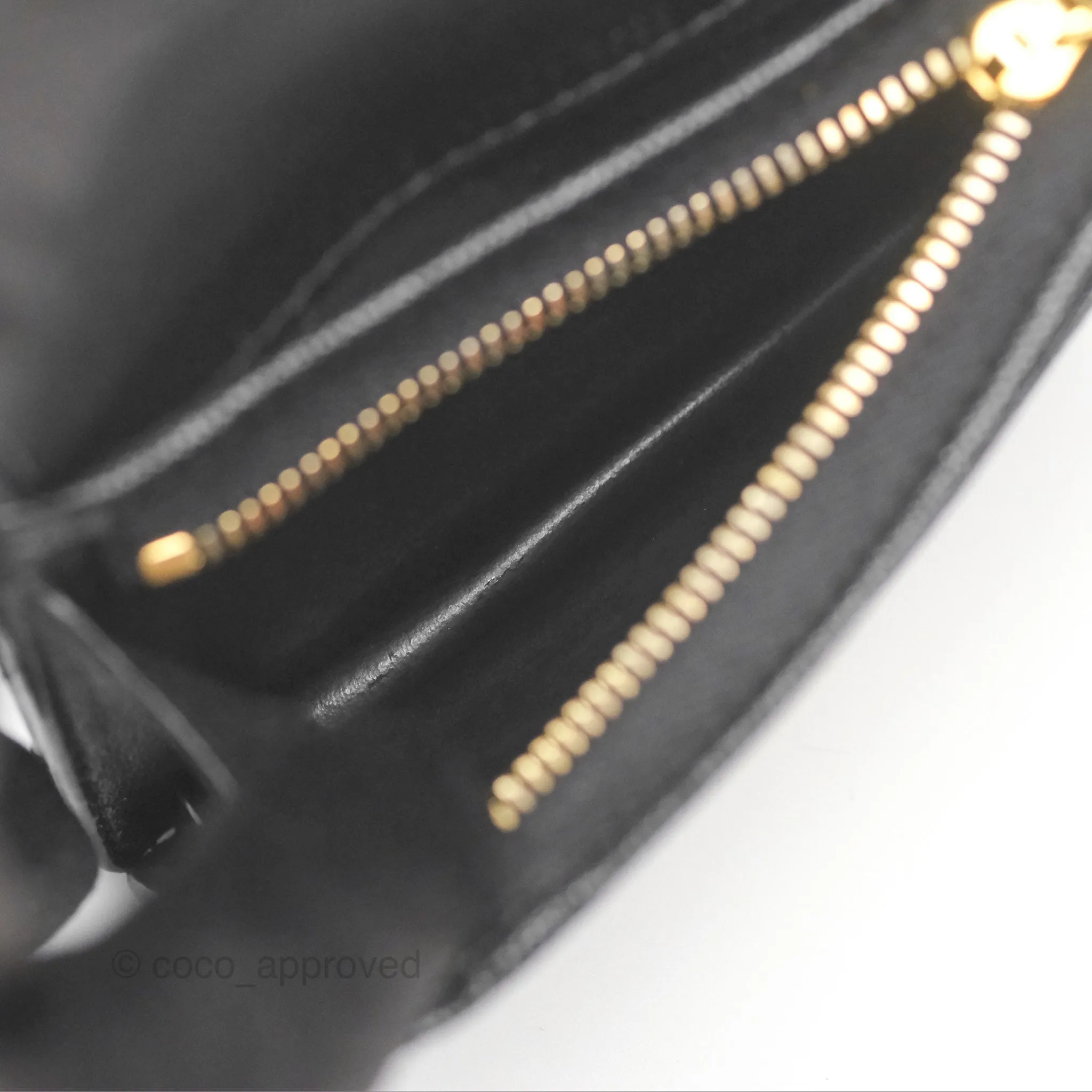 Saint Laurent Cassandre Matelasse Flap Card Case Black Grain De Poudre Leather