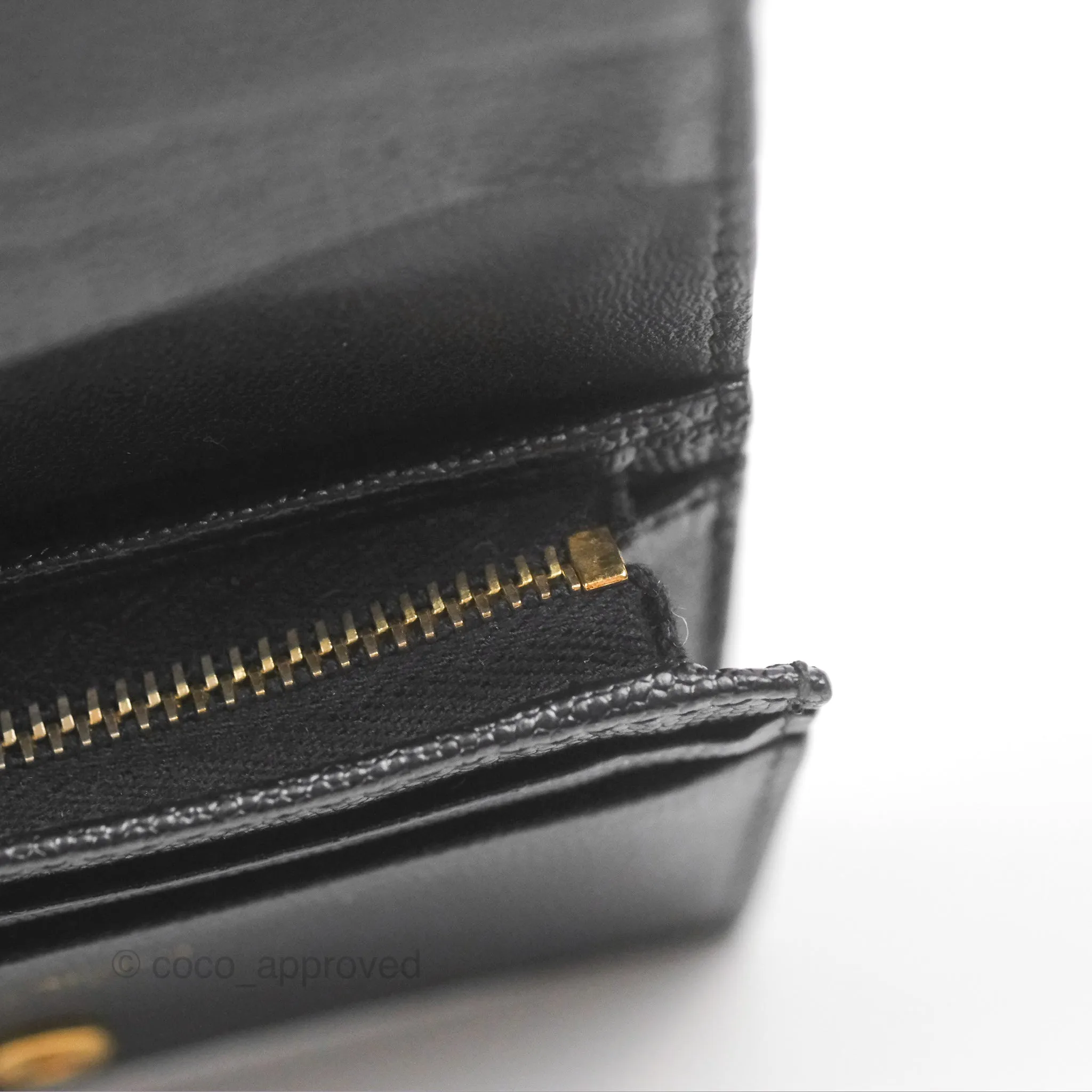 Saint Laurent Cassandre Matelasse Flap Card Case Black Grain De Poudre Leather