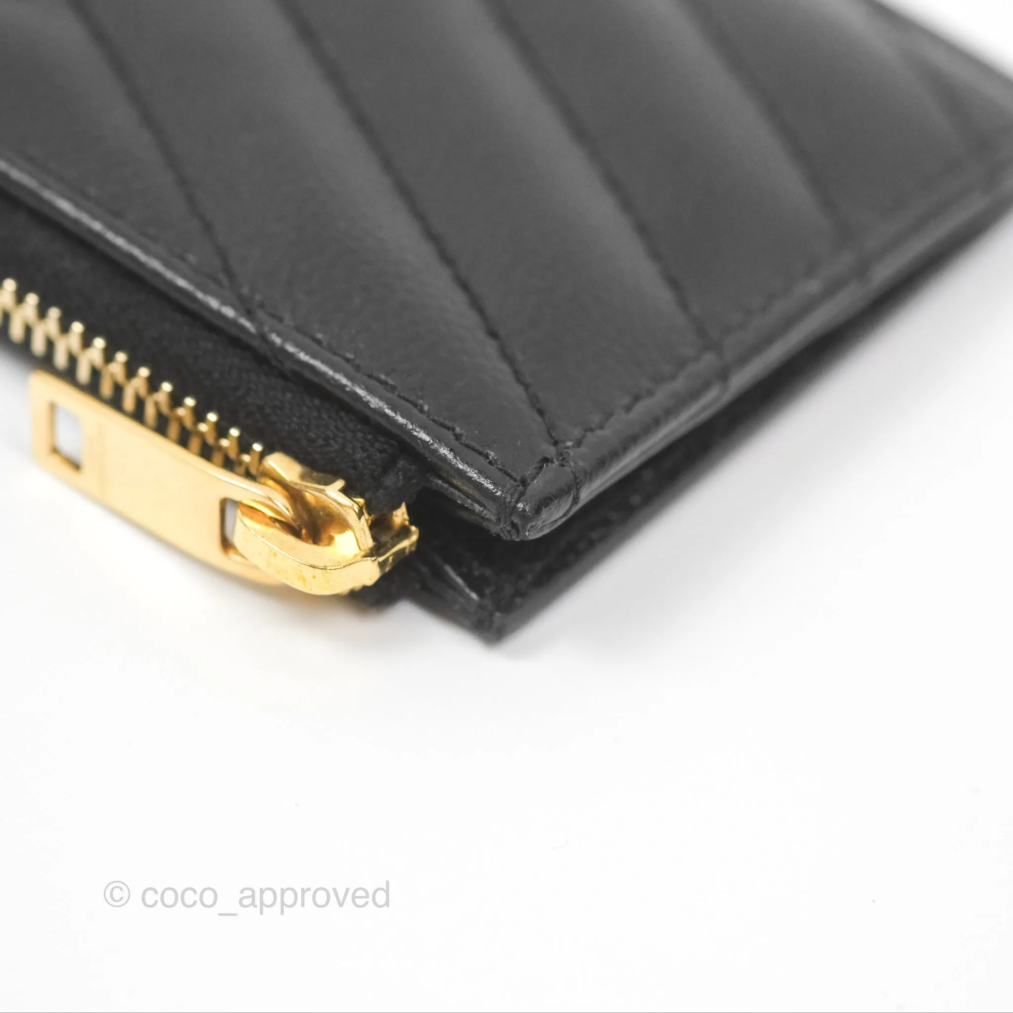 Saint Laurent Cassandre Matelasse Fragments Zipped Card Case Black Grain De Poudre