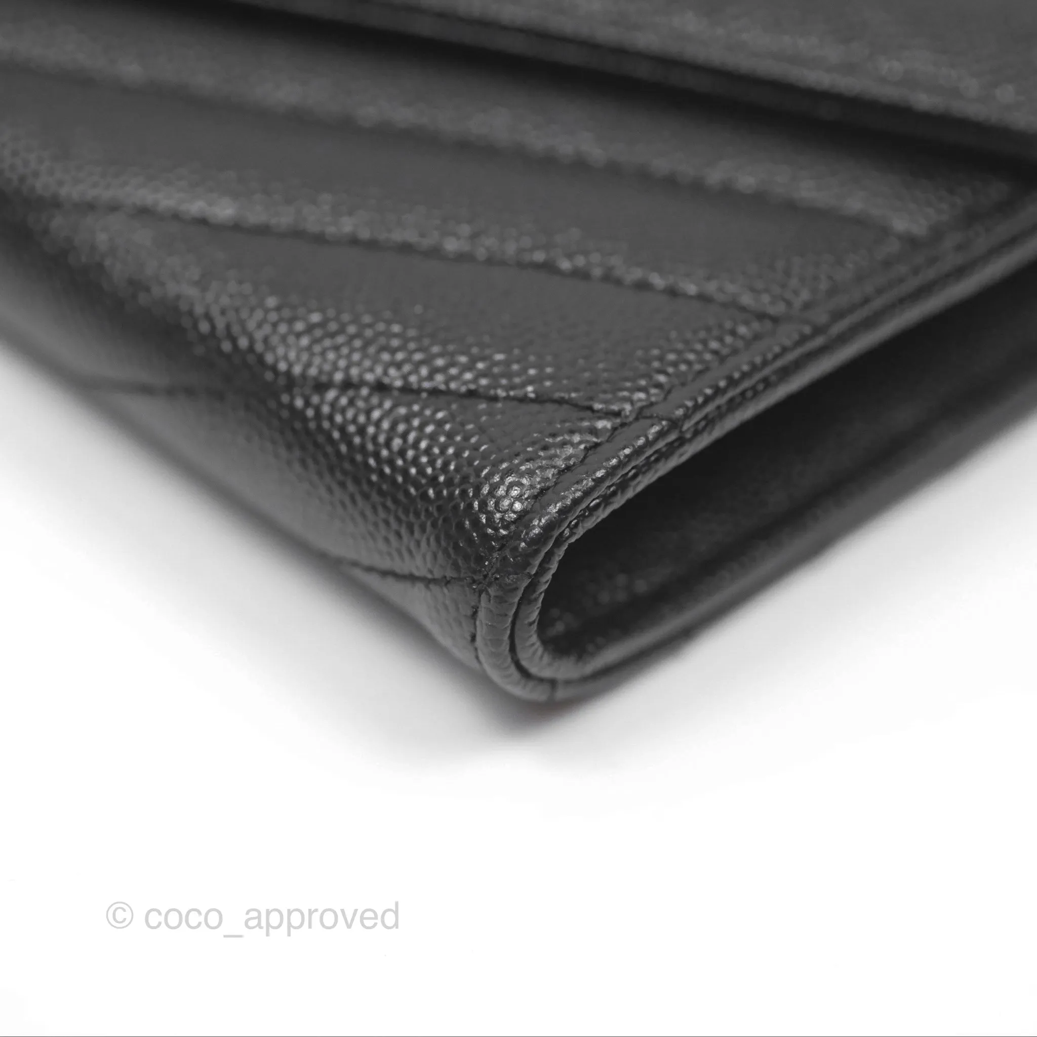 Saint Laurent Cassandre Matelasse Large Flap Wallet Black Grain De Poudre