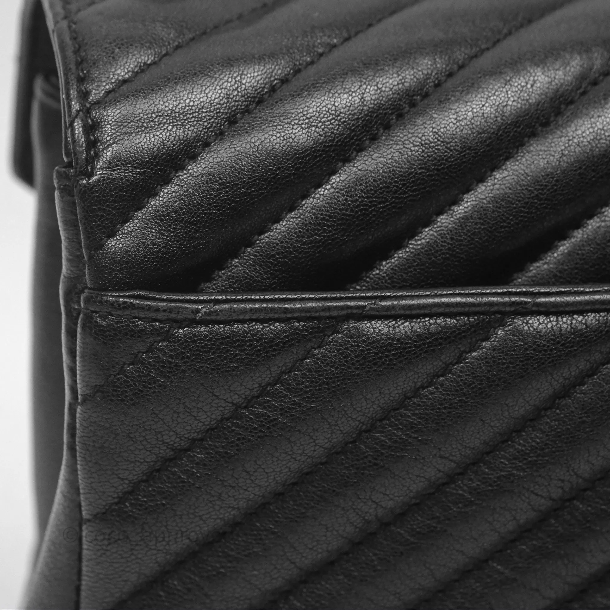 Saint Laurent Chevron Medium College Black Chain Bag Gold Hardware