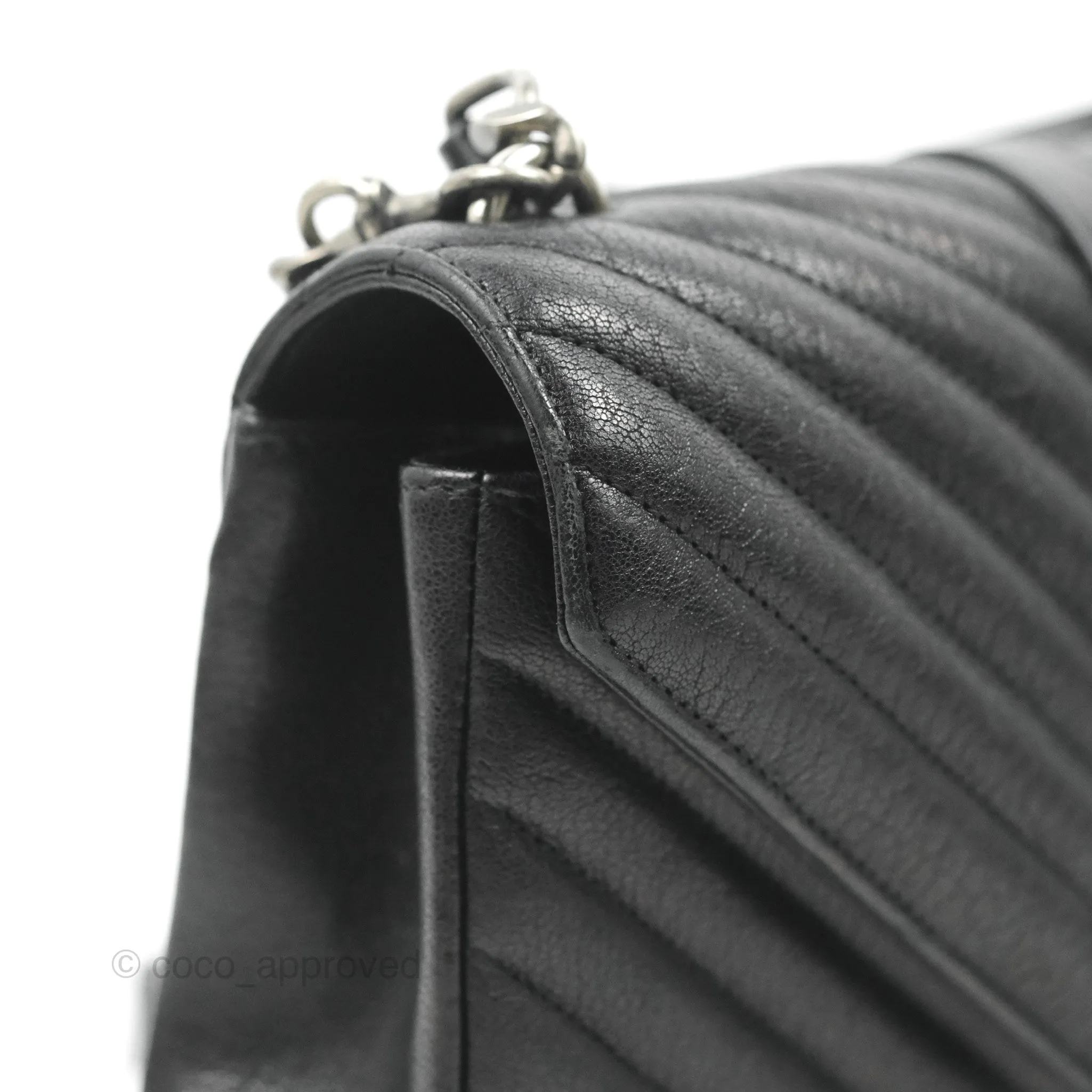 Saint Laurent Chevron Medium College Black Chain Bag Ruthenium Hardware