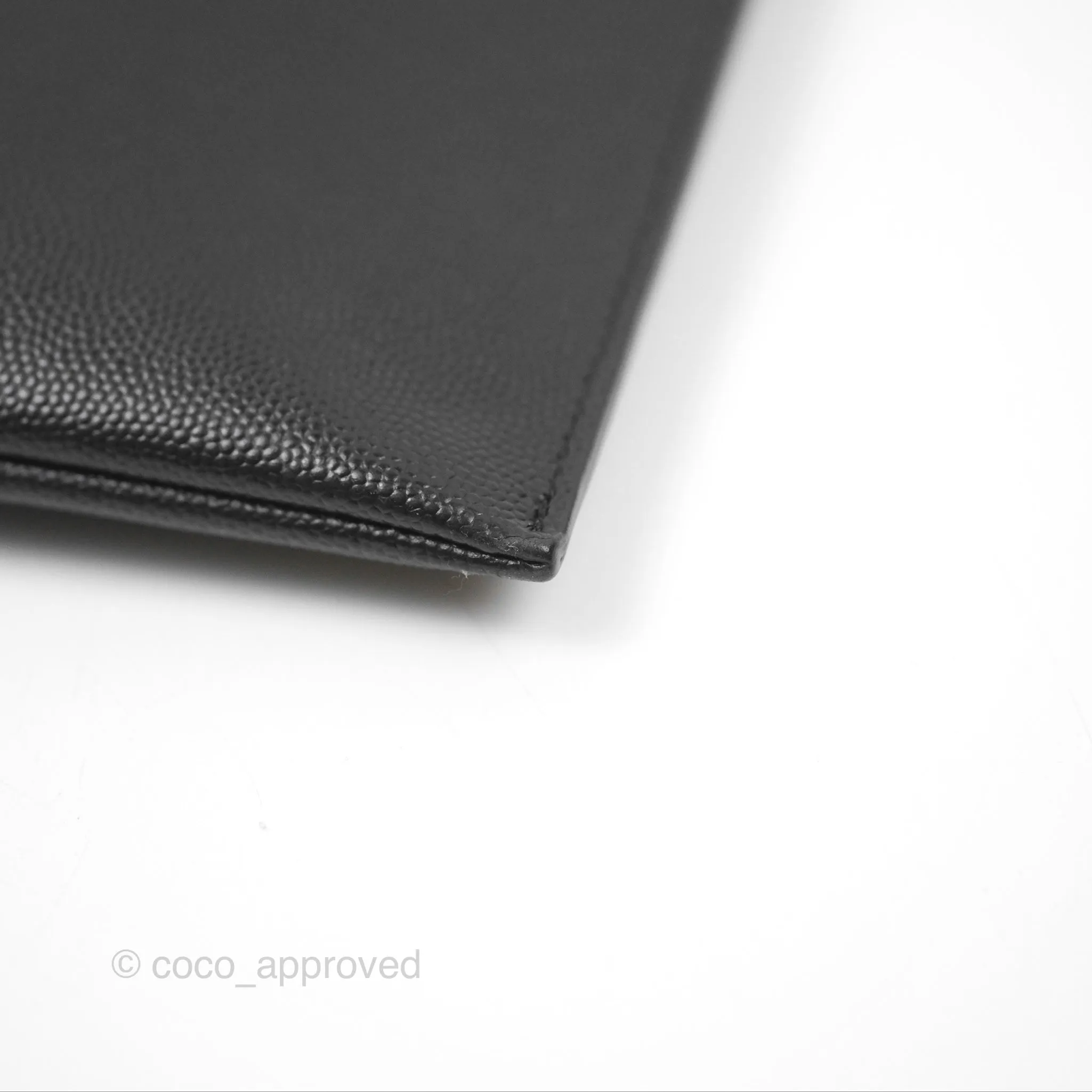 Saint Laurent Grain De Poudre Zipped Tablet Holder Black